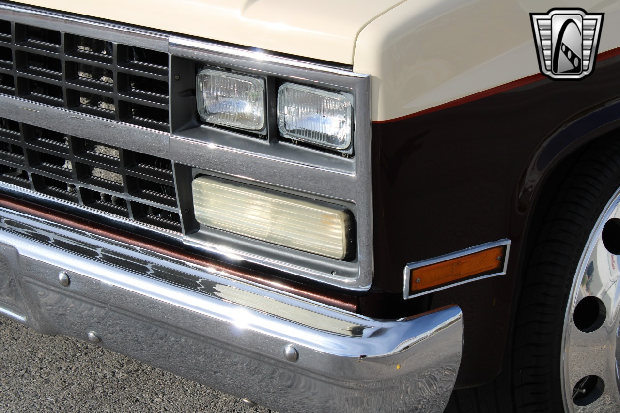1989 GMC C3500 Crew Cab Dually