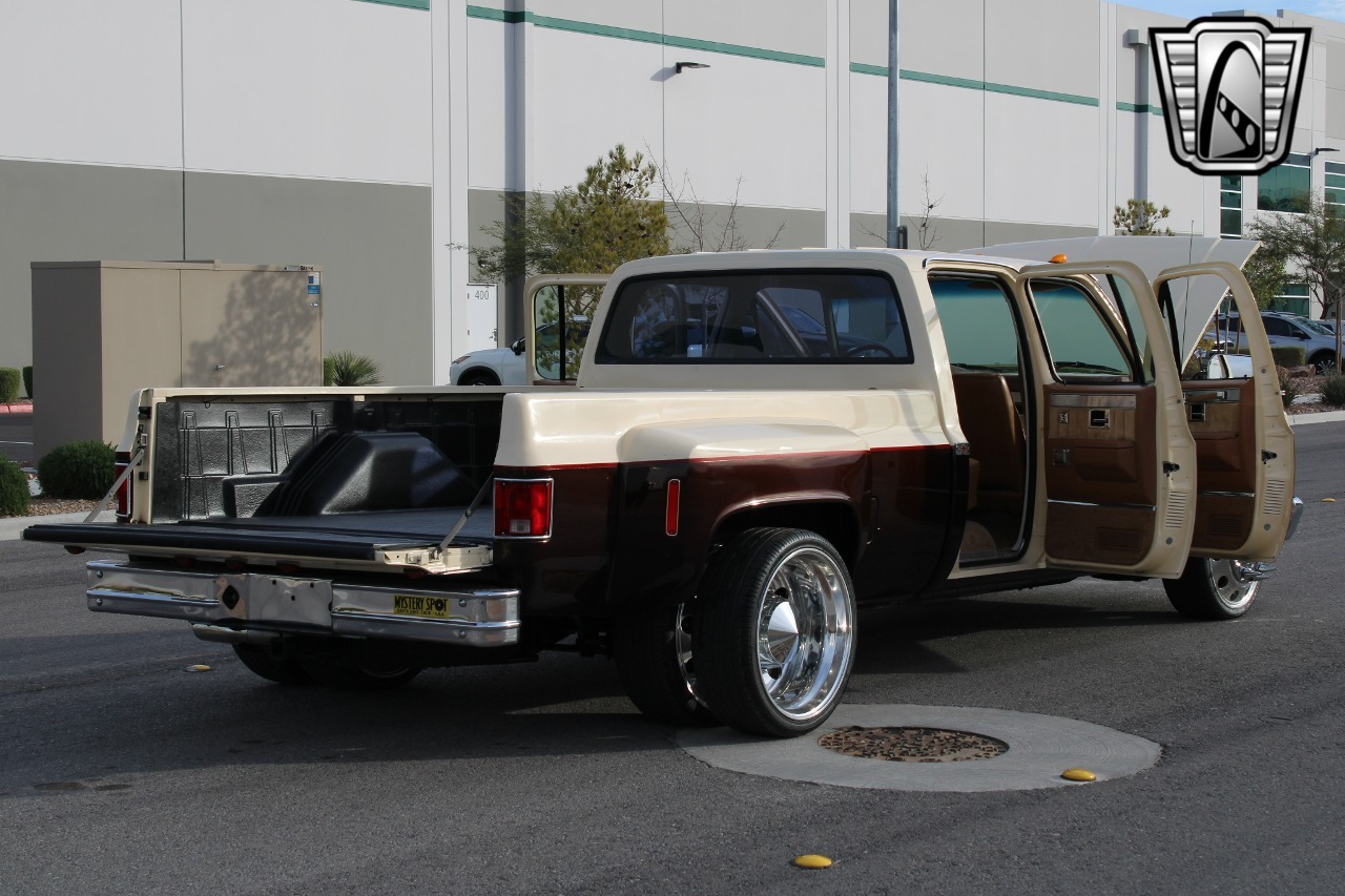 1989 GMC C3500 Crew Cab Dually