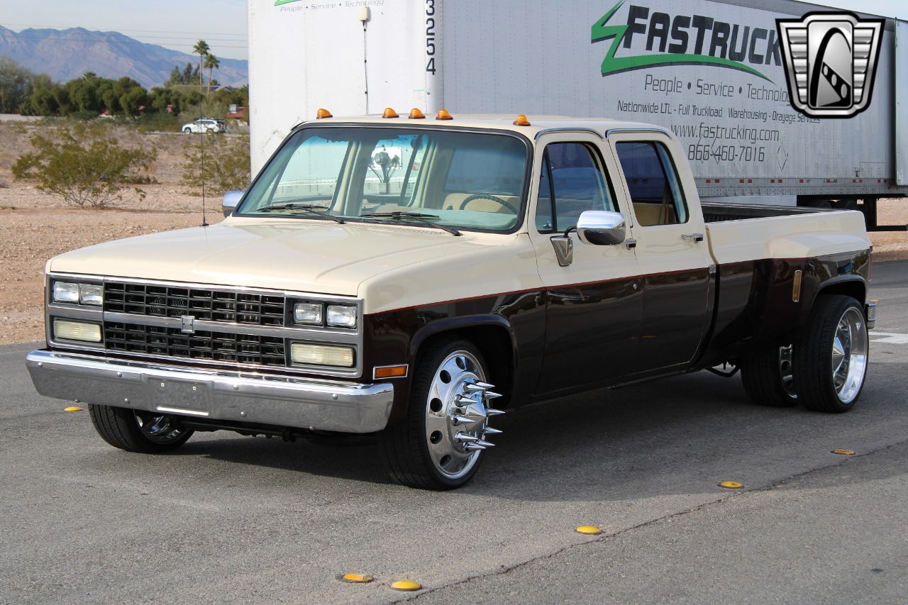 1989 GMC C3500 Crew Cab Dually