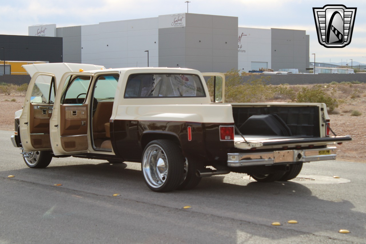 1989 GMC C3500 Crew Cab Dually