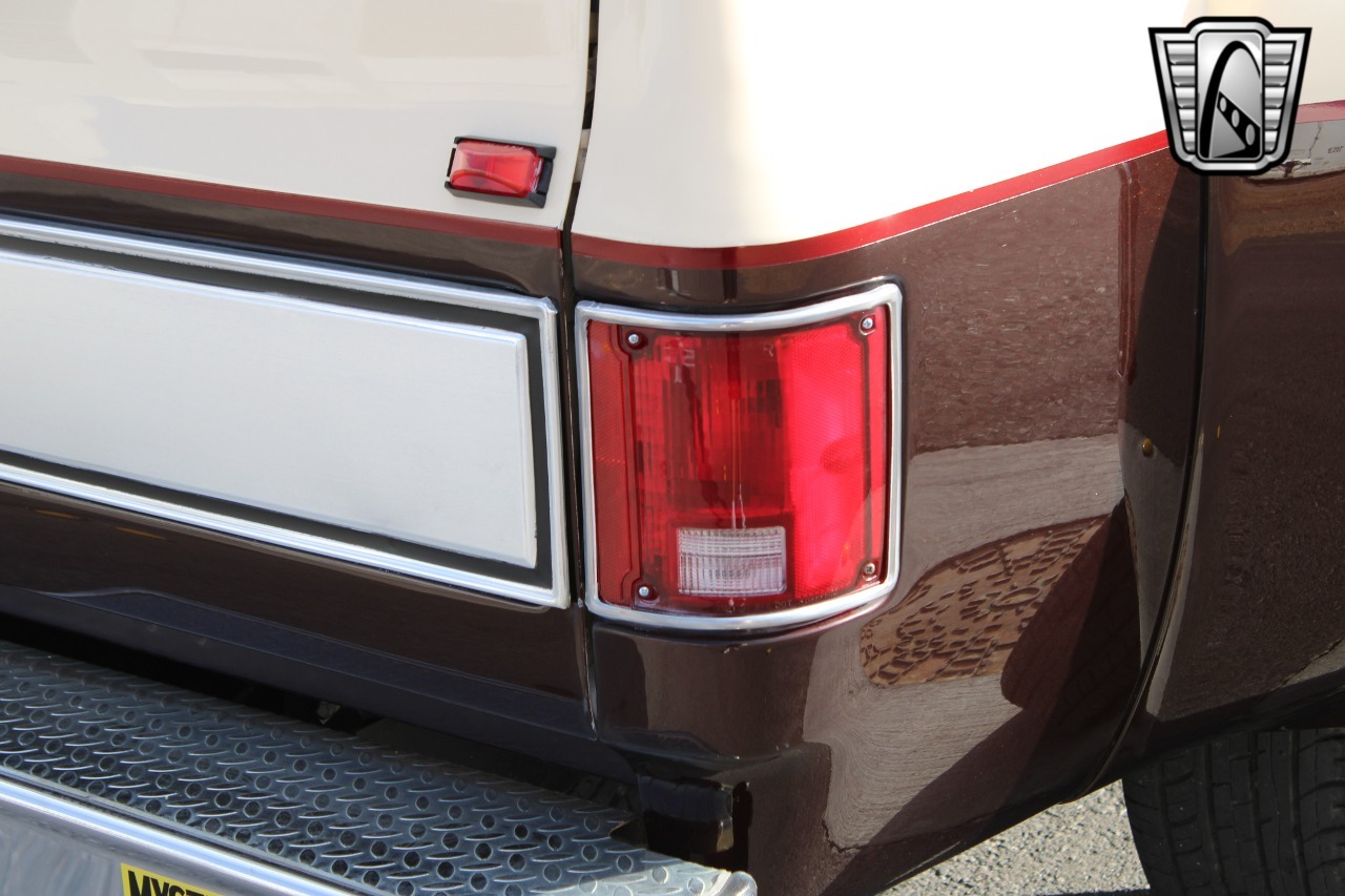 1989 GMC C3500 Crew Cab Dually