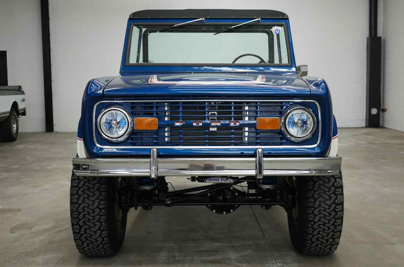 Sold: 1969 Ford Bronco