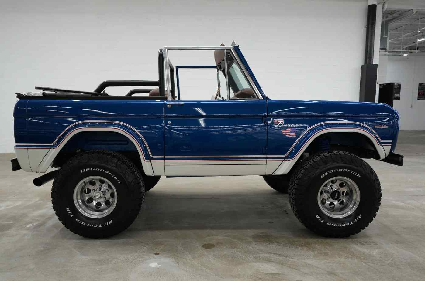 Sold: 1969 Ford Bronco