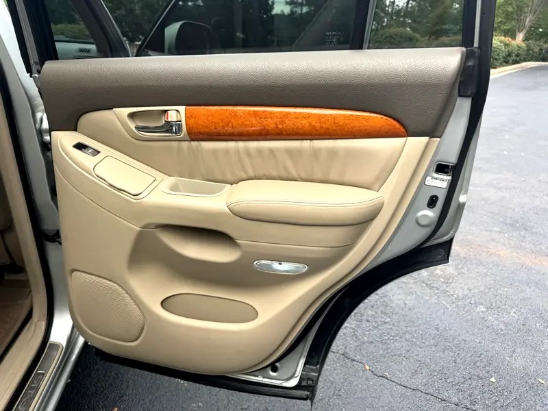 2004 Lexus GX 470