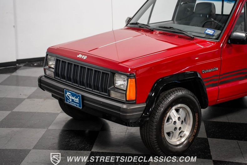 23k-Mile 1991 Jeep Comanche Pioneer