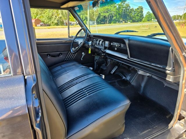 1974 Jeep Wagoneer Quadra-Trac