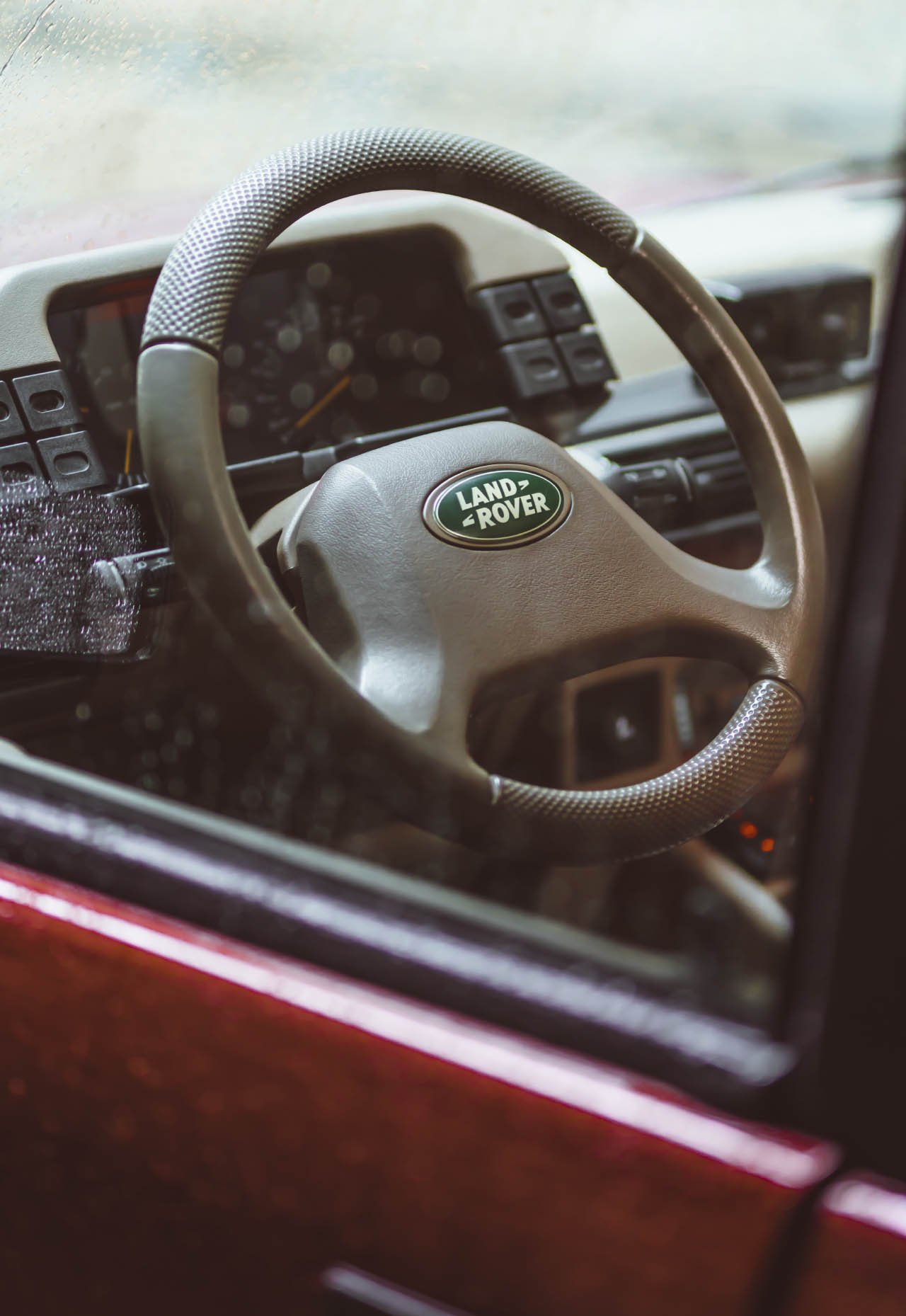 Sold: 1993 Land Rover Discovery