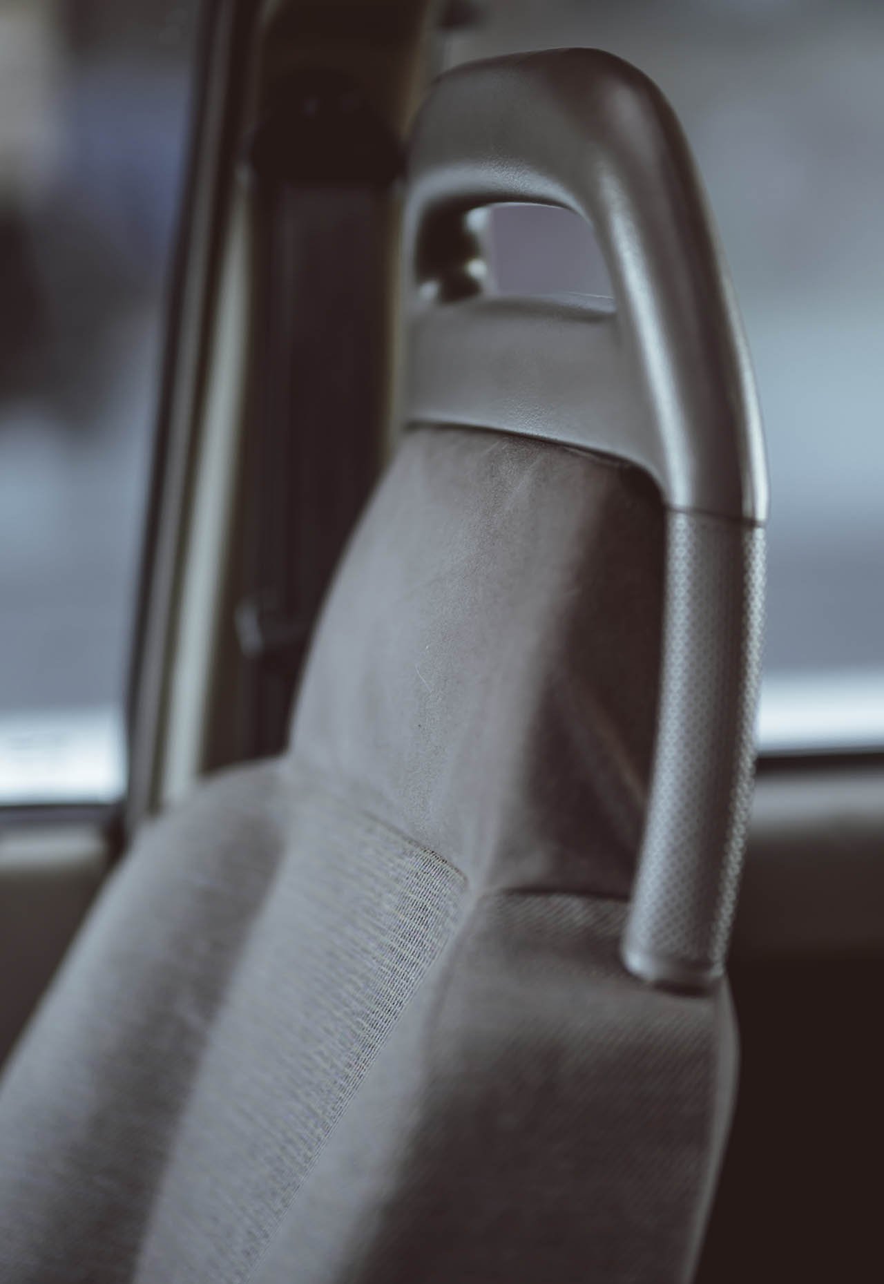 Sold: 1993 Land Rover Discovery