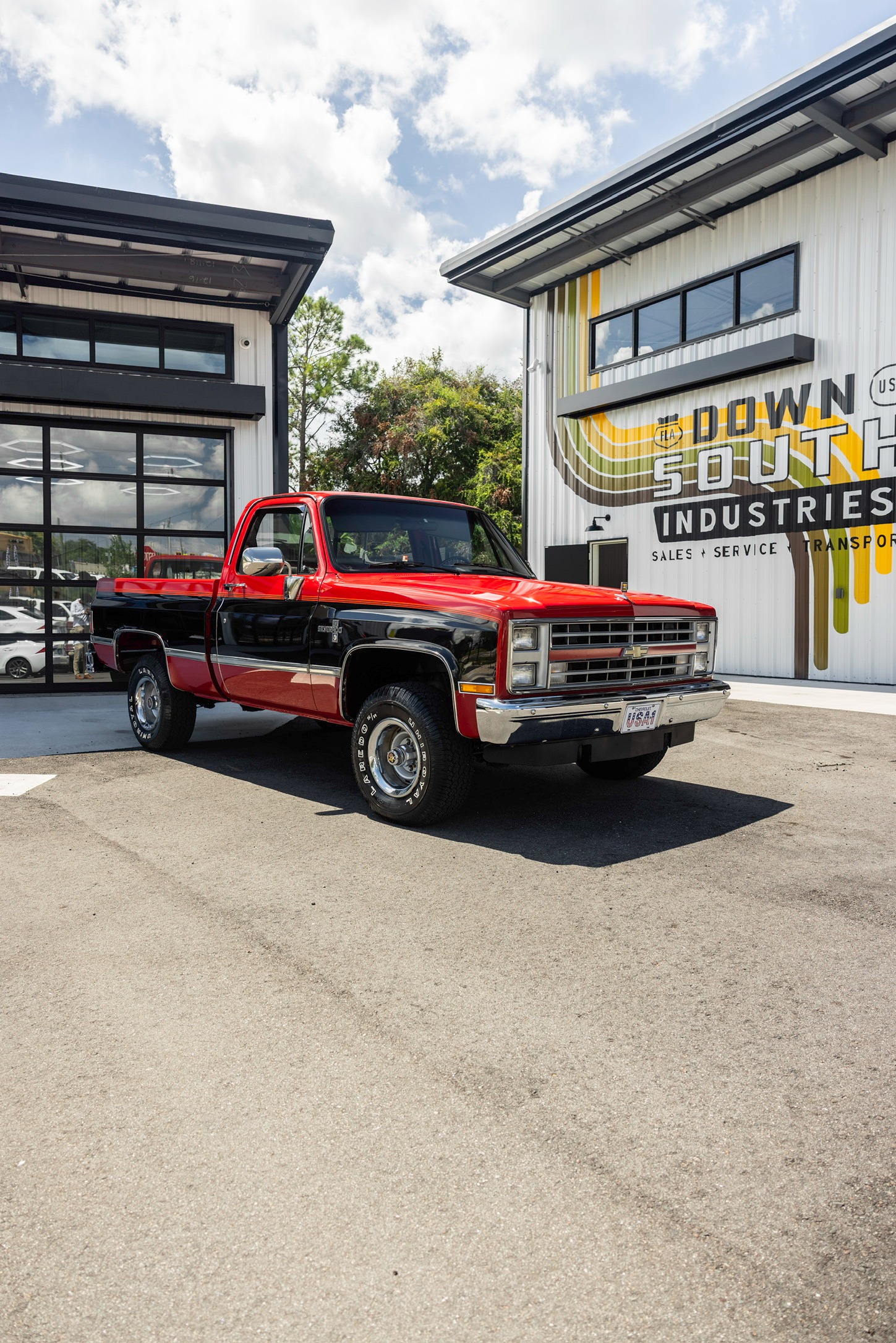 6k-Mile 1987 Chevrolet Silverado V-10