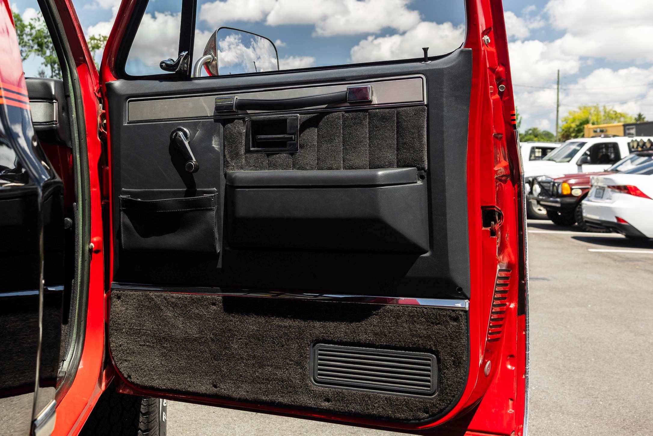 6k-Mile 1987 Chevrolet Silverado V-10