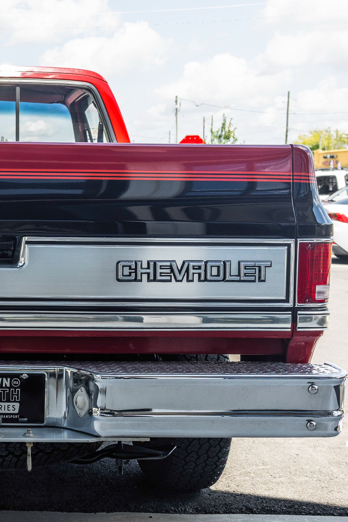 6k-Mile 1987 Chevrolet Silverado V-10