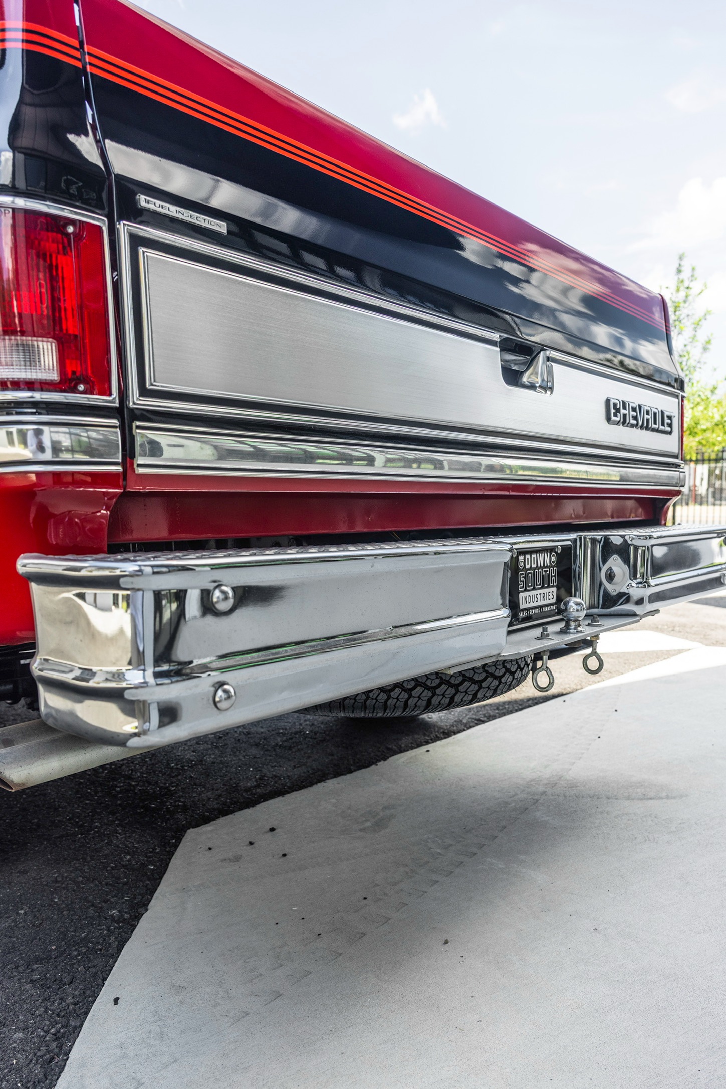 6k-Mile 1987 Chevrolet Silverado V-10