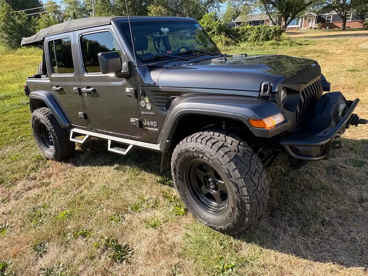 2018 Jeep Wrangler Unlimited Sahara 4×4 - 3