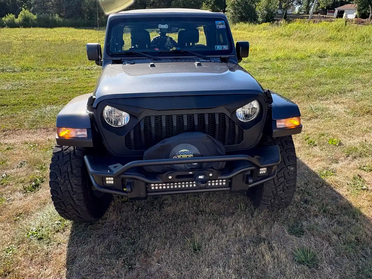 2018 Jeep Wrangler Unlimited Sahara 4×4 - 5
