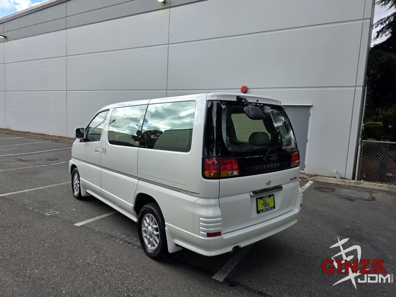 2000 Nissan Elgrand