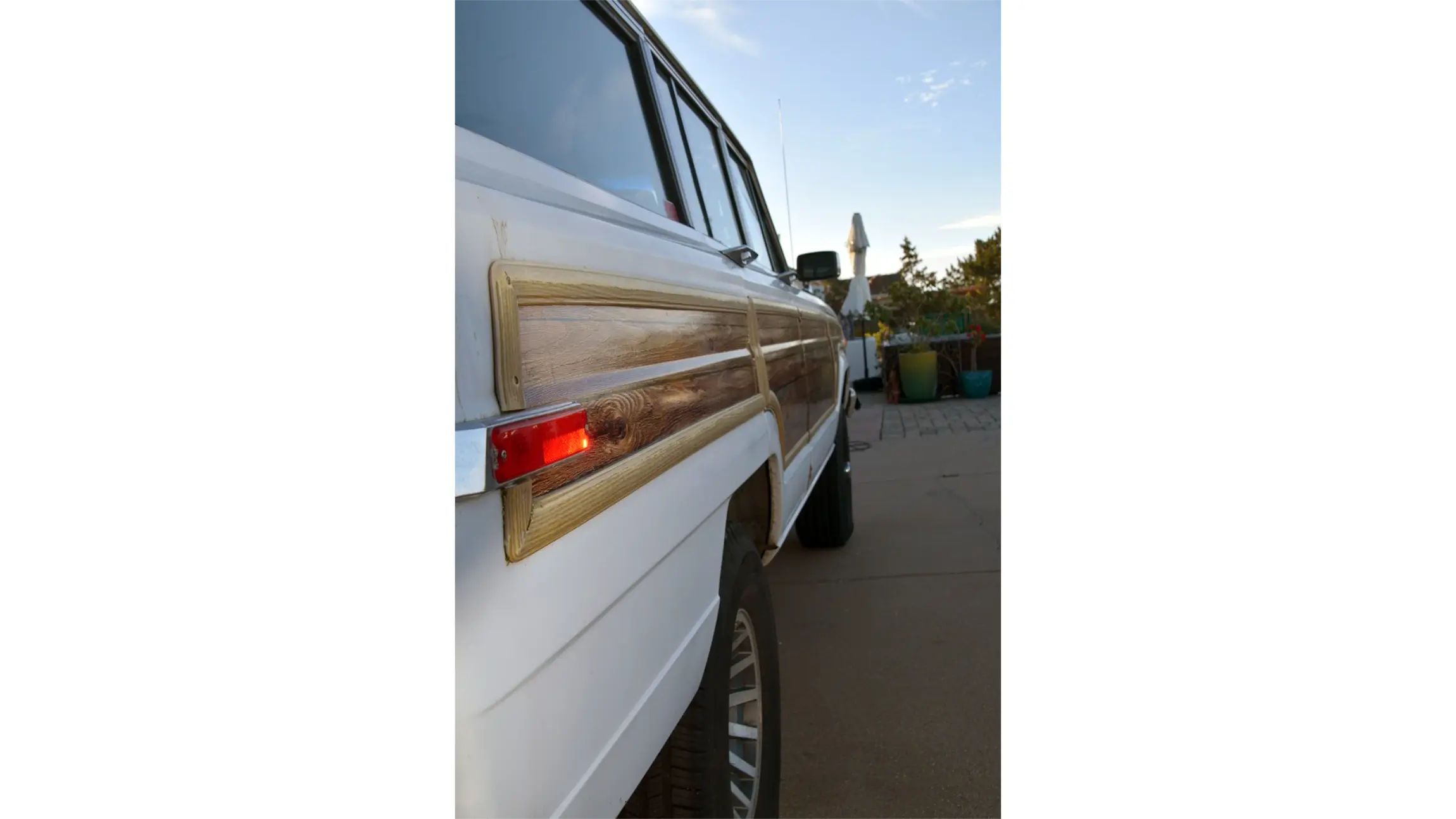 383 Stroker–Powered 1990 Jeep Grand Wagoneer