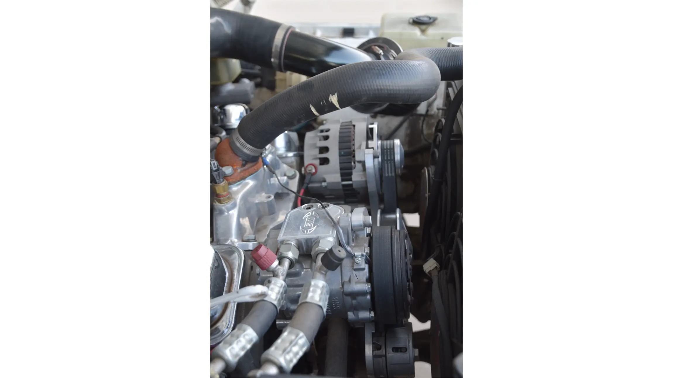 383 Stroker–Powered 1990 Jeep Grand Wagoneer