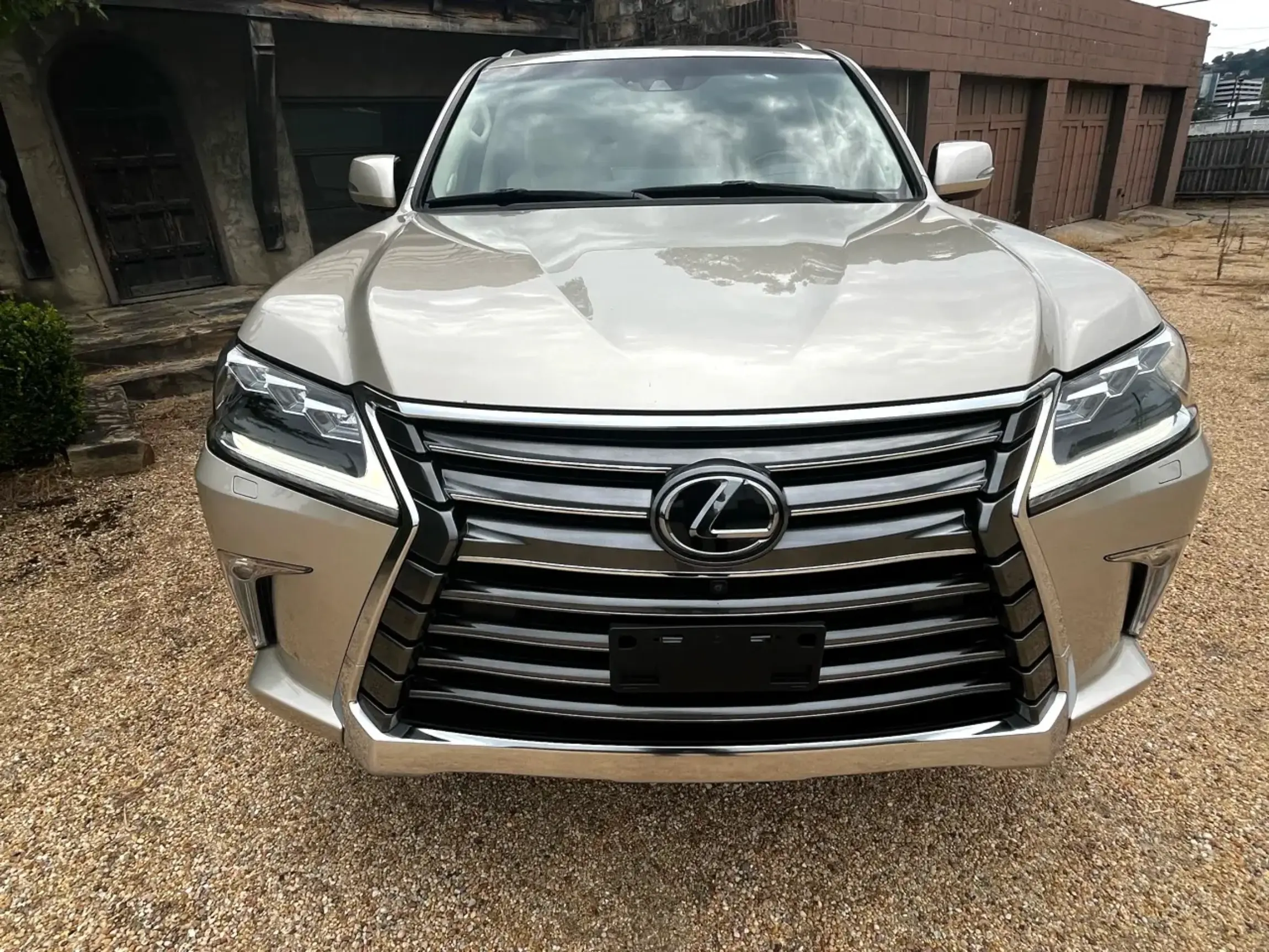 2018 Lexus LX 570