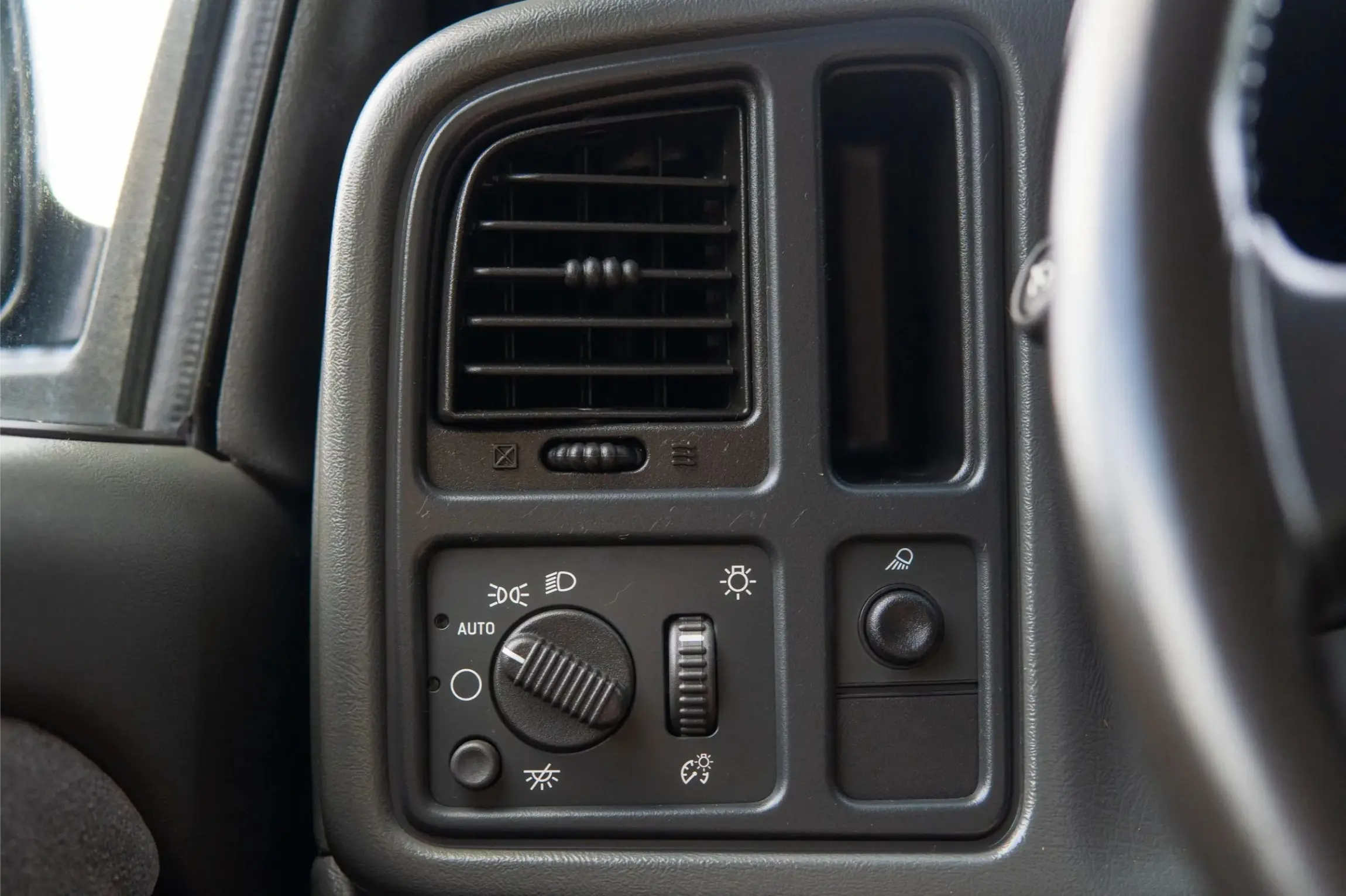 2003 Chevrolet Silverado 2500 LS