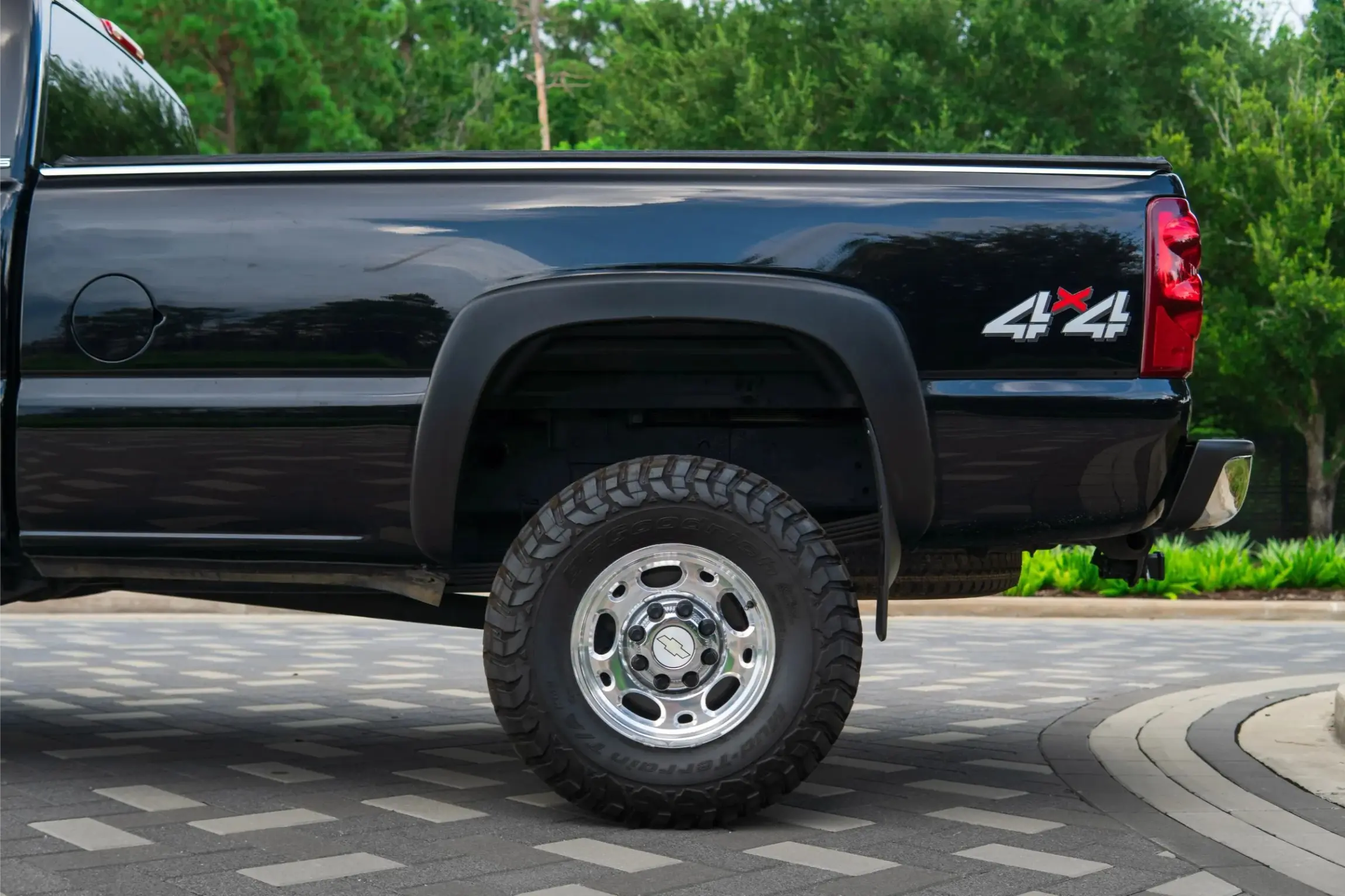 2003 Chevrolet Silverado 2500 LS