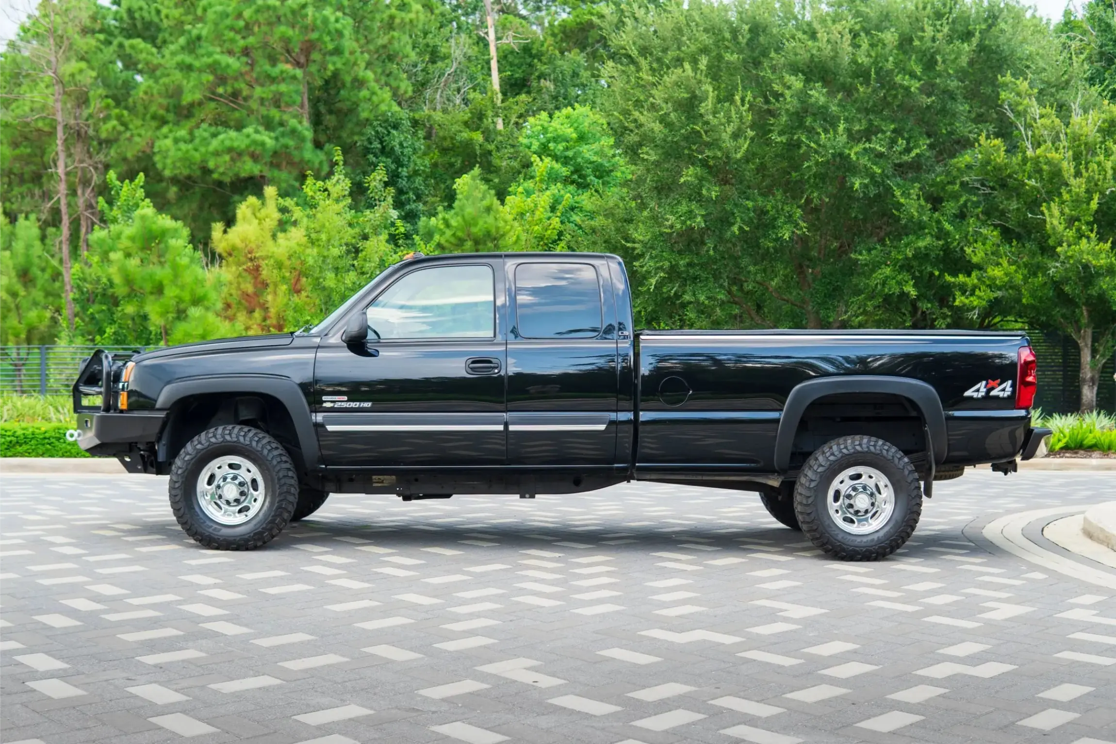 2003 Chevrolet Silverado 2500 LS