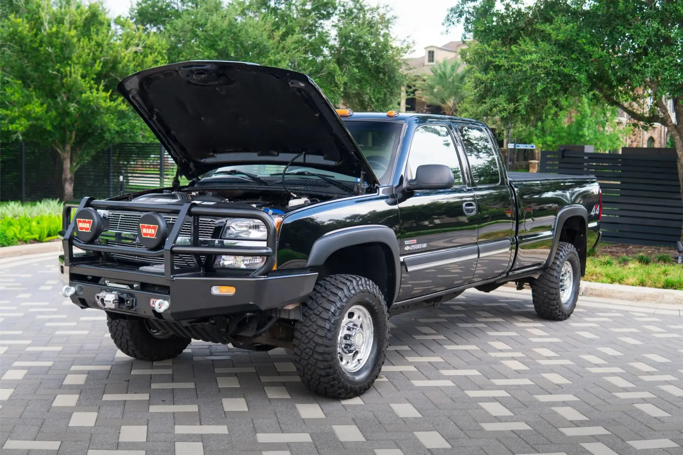 2003 Chevrolet Silverado 2500 LS