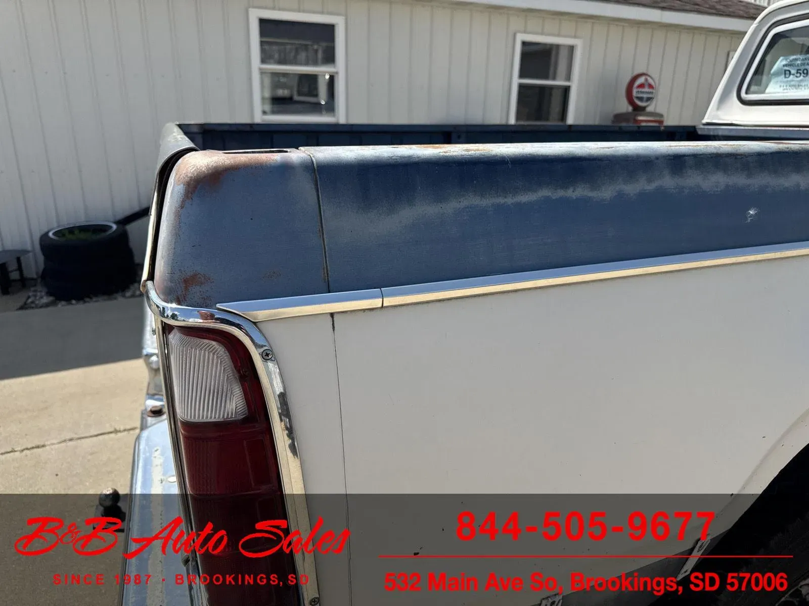 1977 Dodge W200 Adventurer