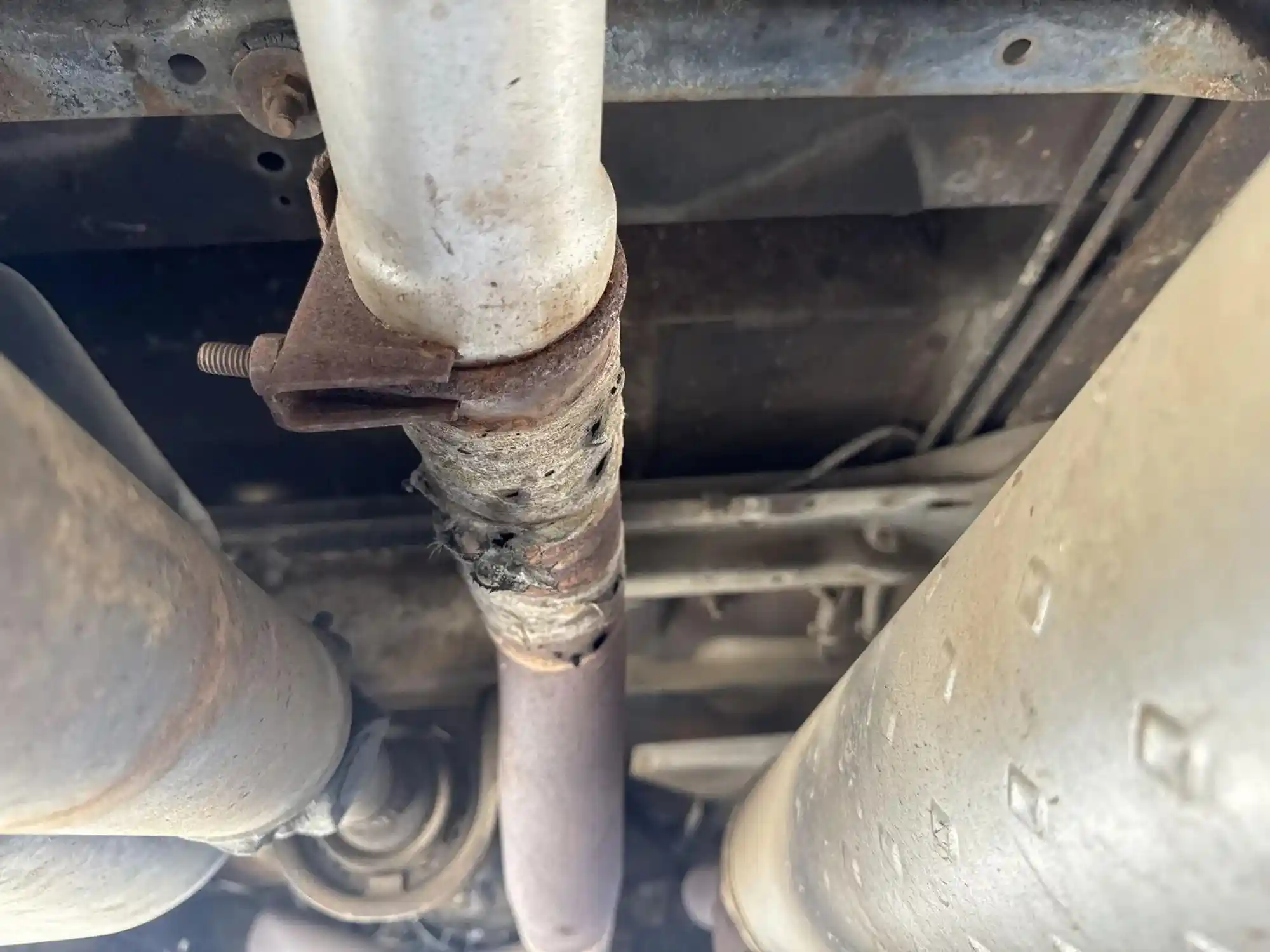 1977 Dodge W200 Adventurer