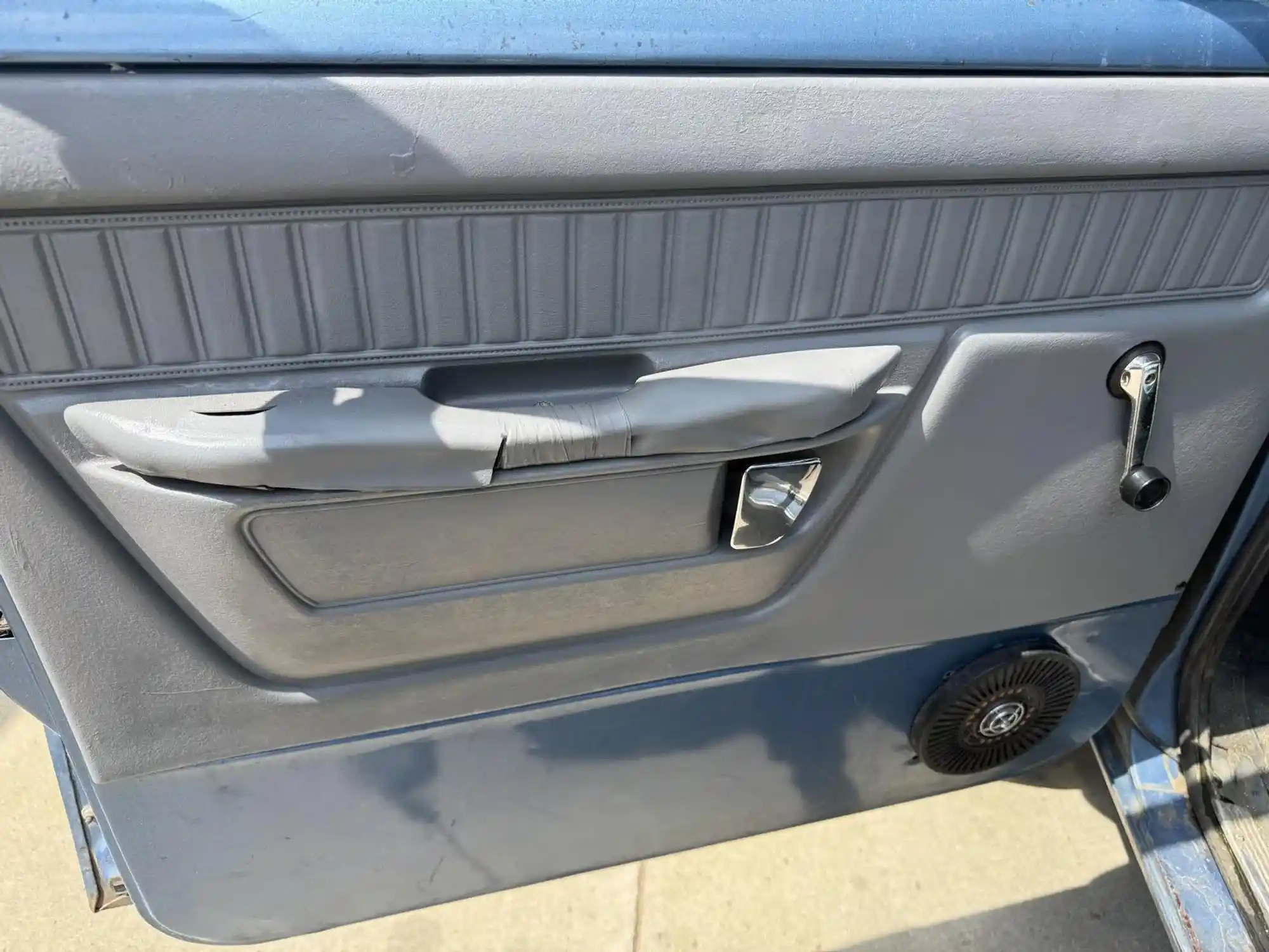 1977 Dodge W200 Adventurer