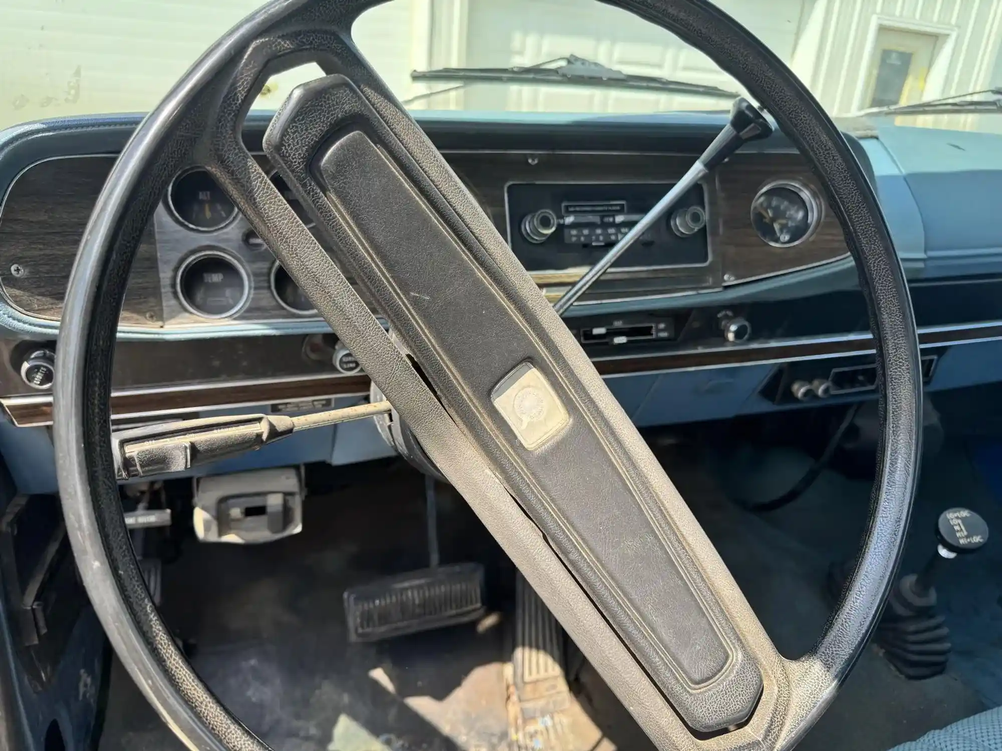 1977 Dodge W200 Adventurer