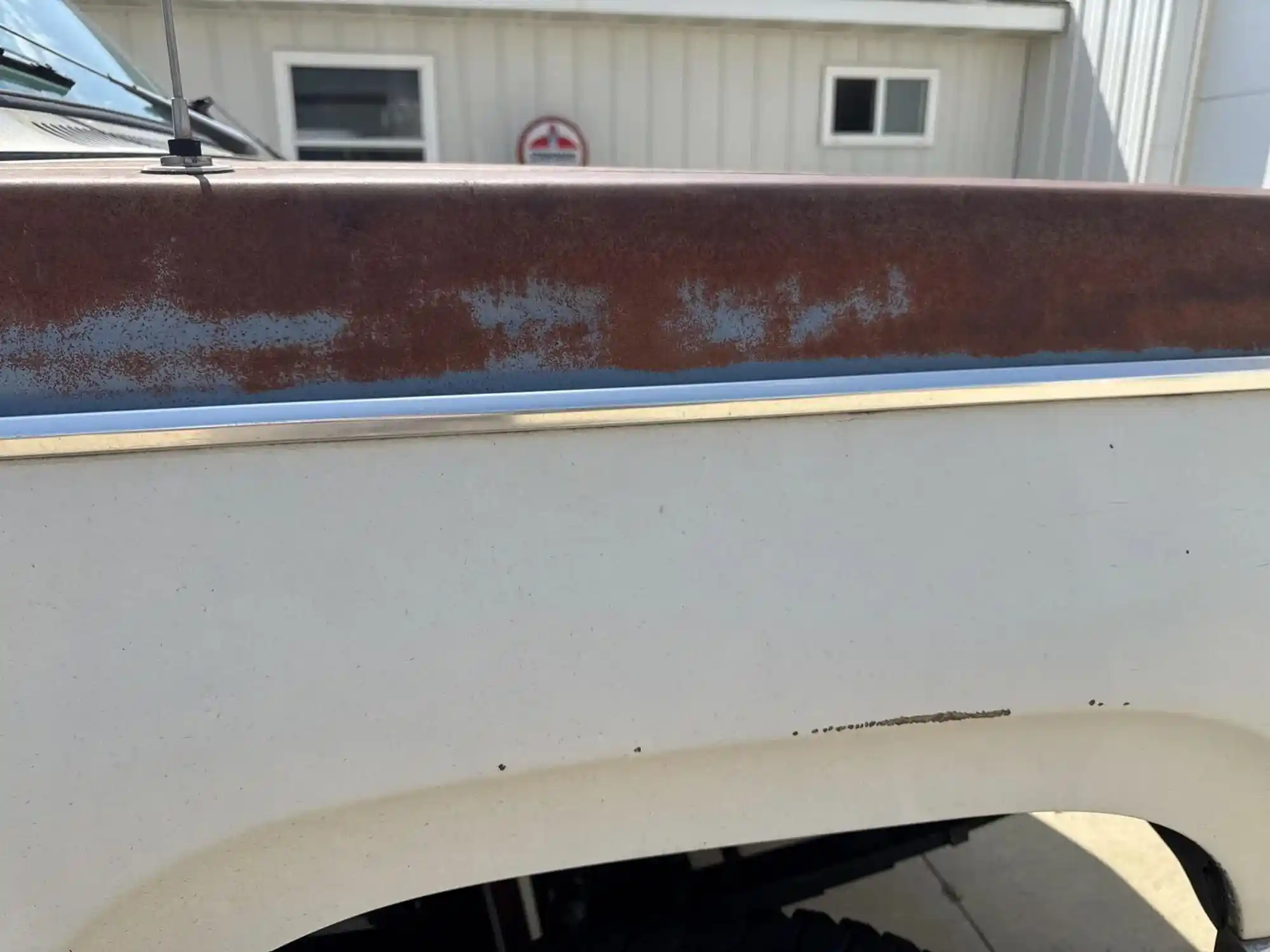 1977 Dodge W200 Adventurer