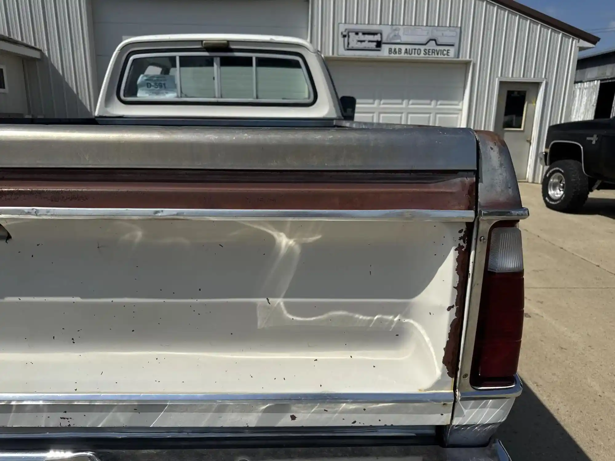 1977 Dodge W200 Adventurer