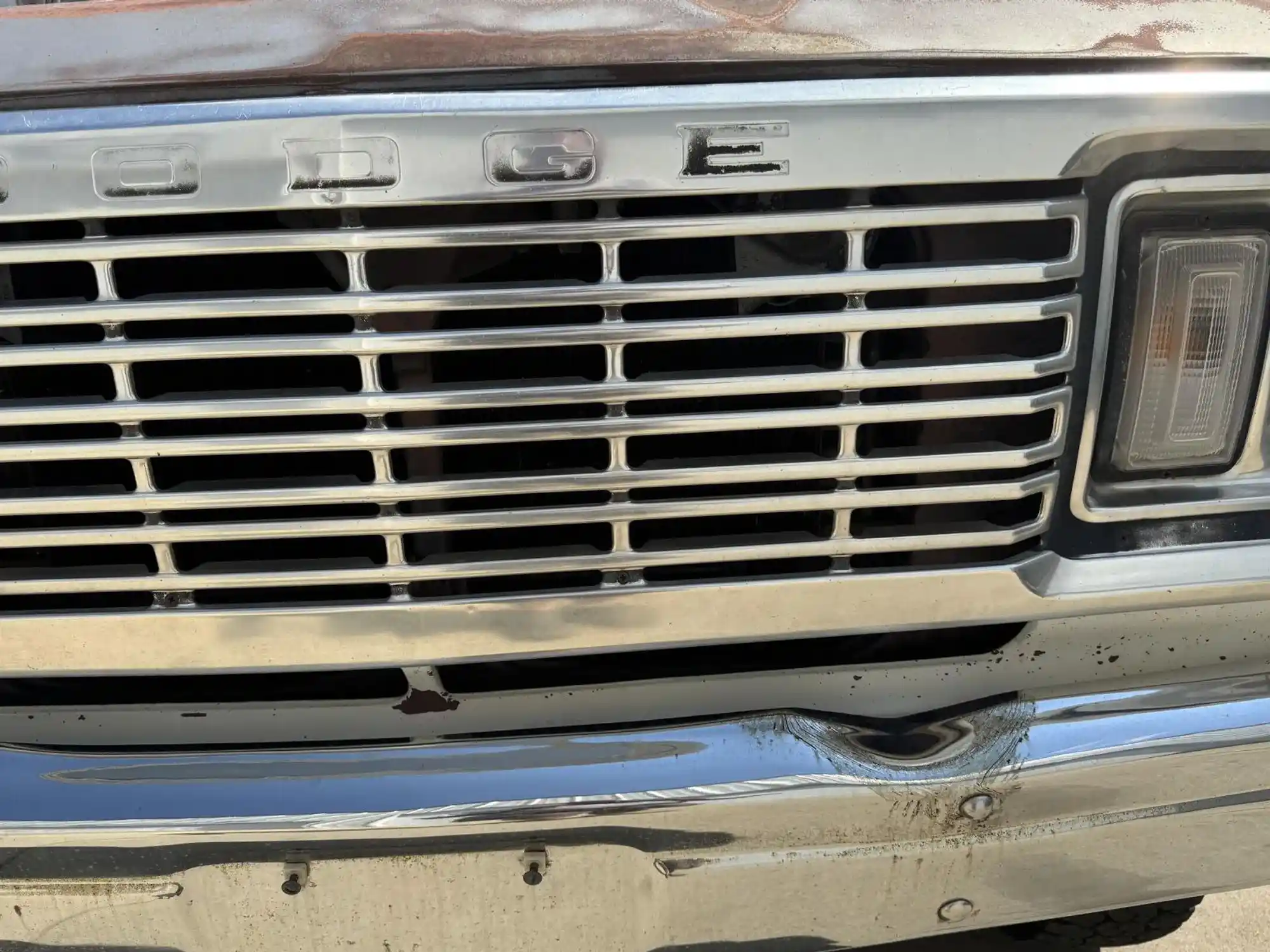 1977 Dodge W200 Adventurer