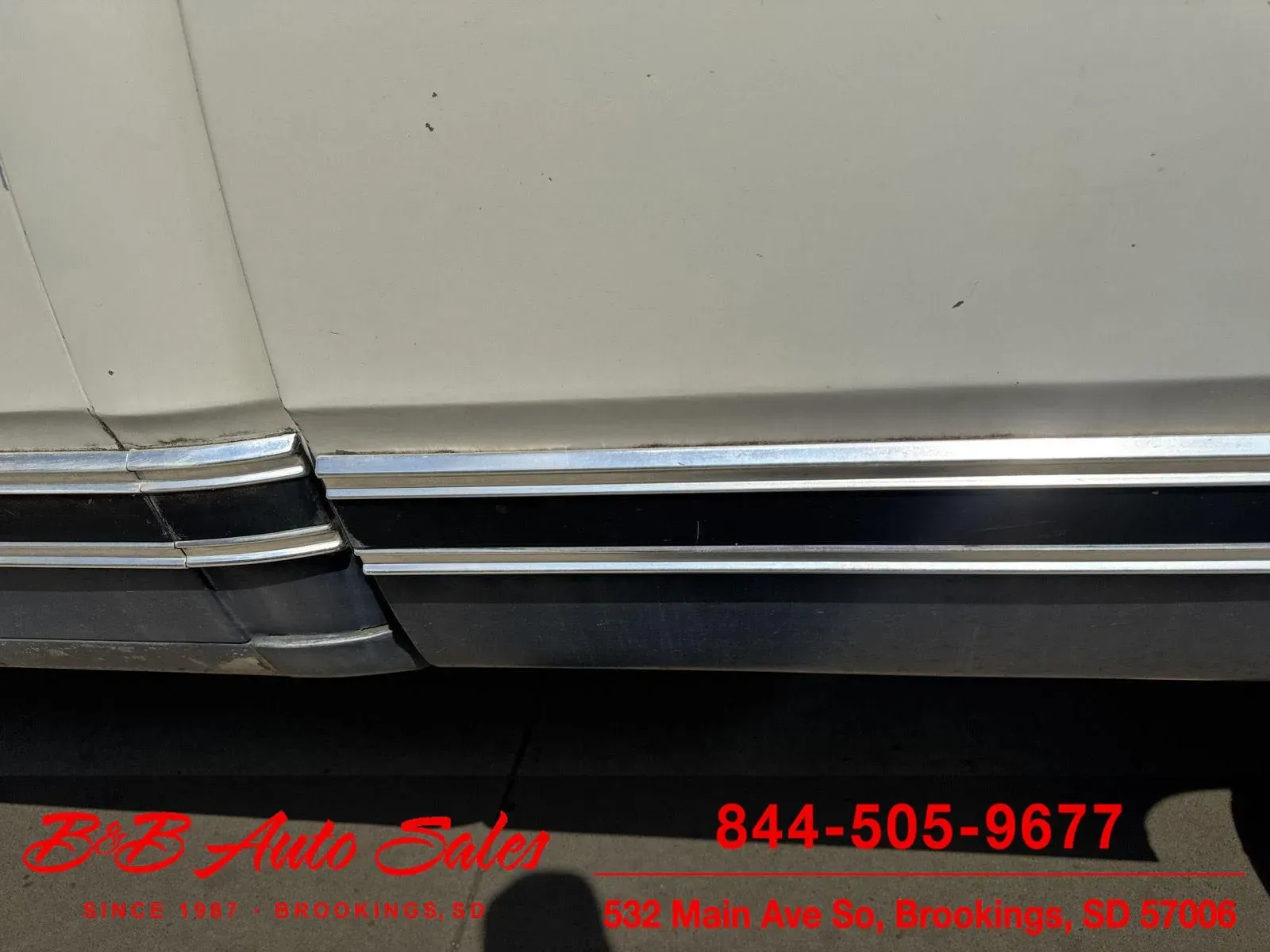 1977 Dodge W200 Adventurer