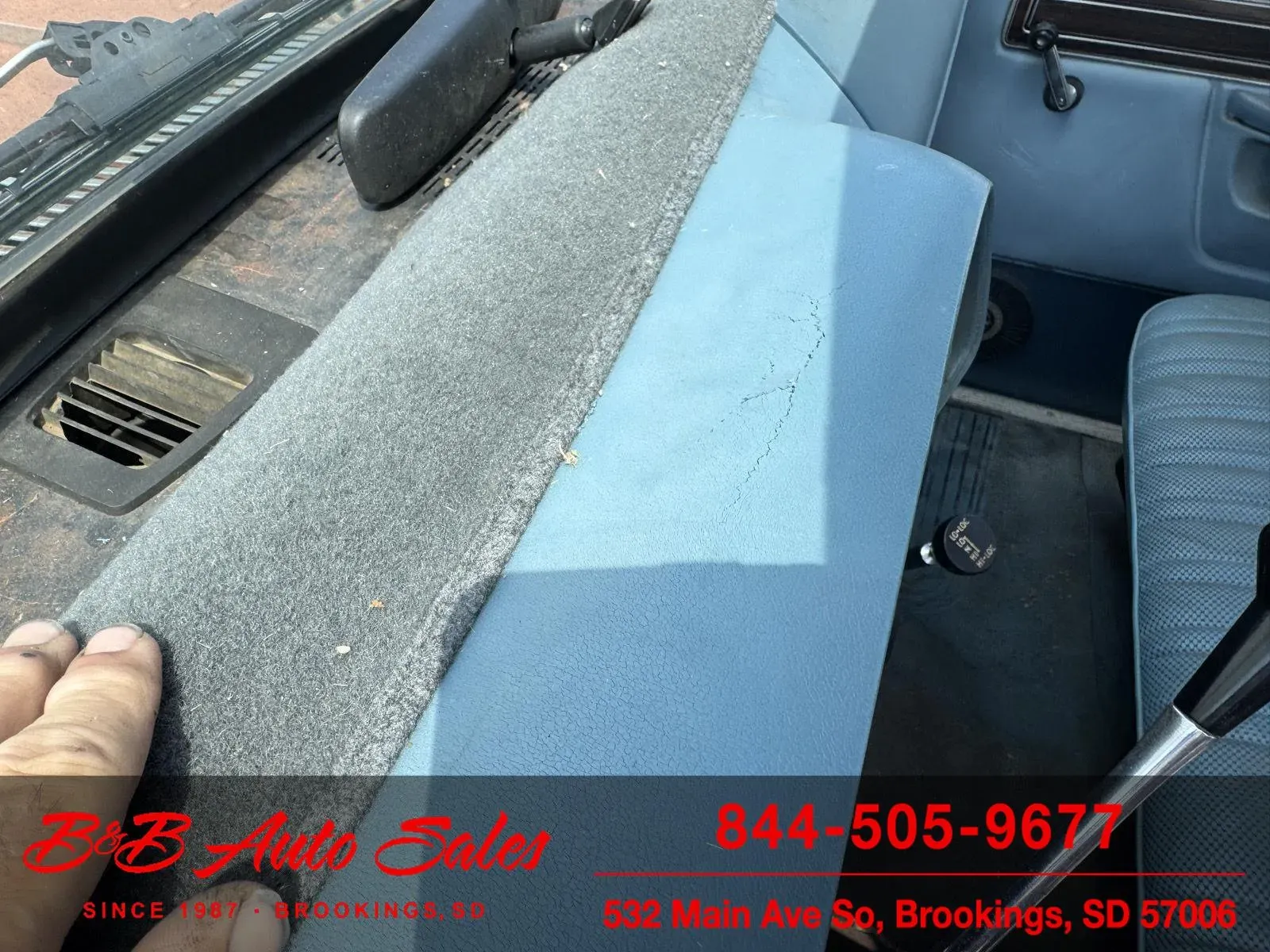 1977 Dodge W200 Adventurer