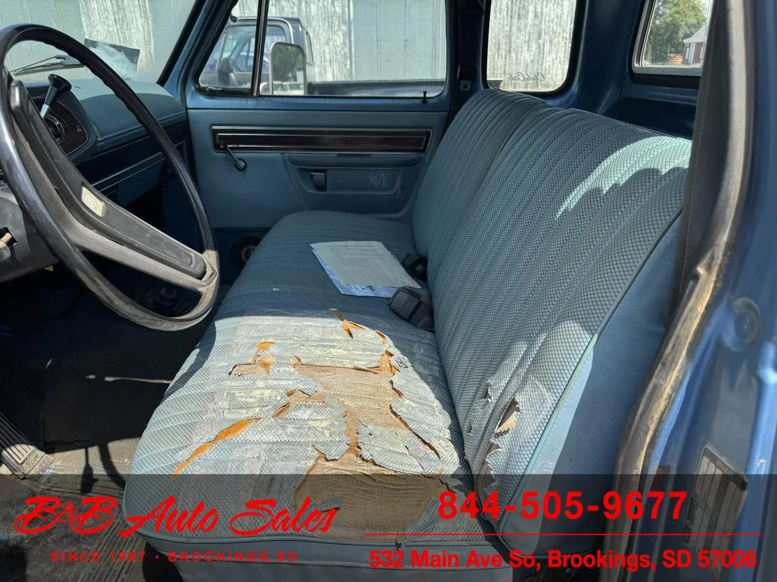 1977 Dodge W200 Adventurer