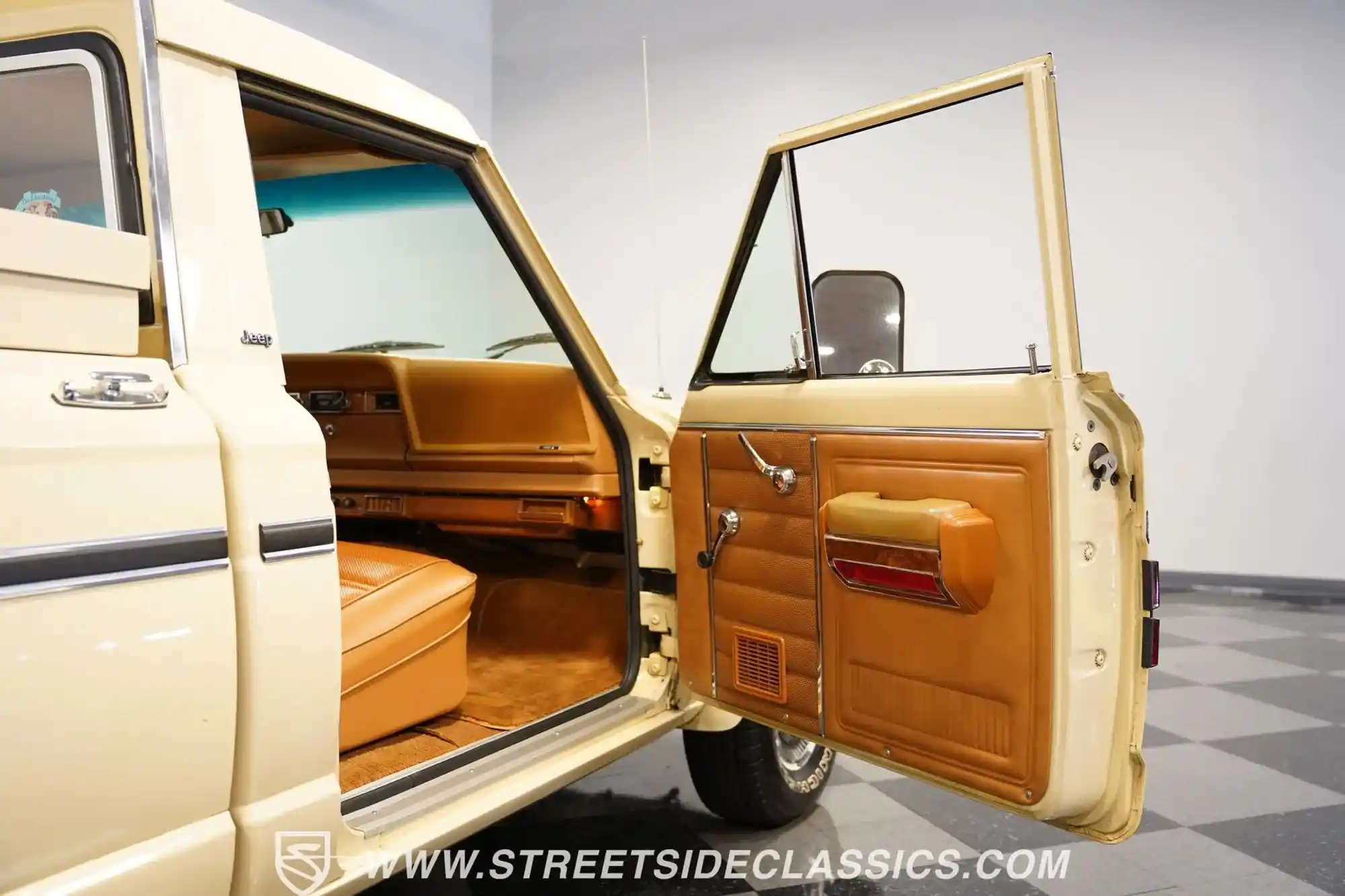 1985 Jeep J10 Pioneer 4×4