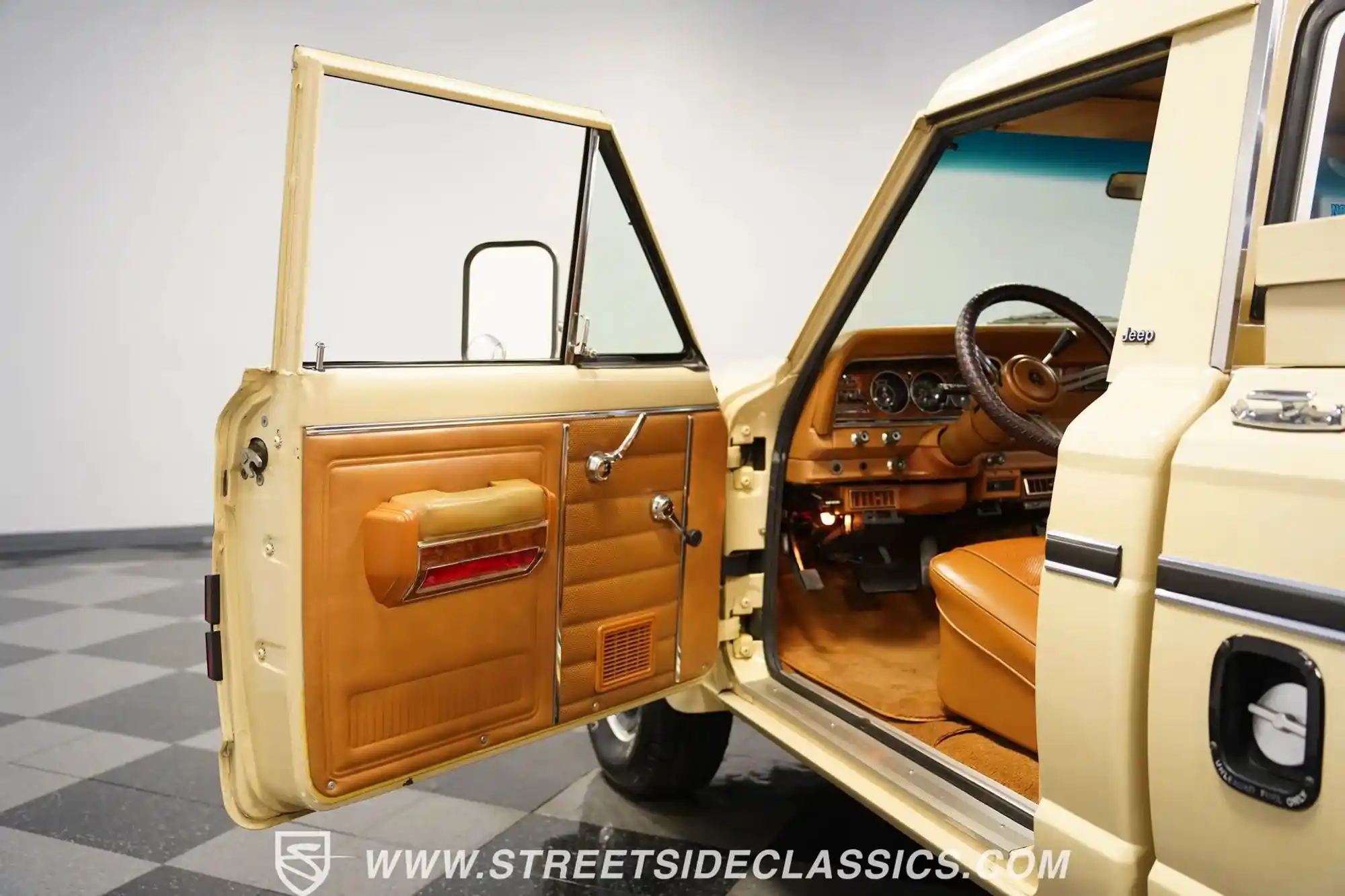 1985 Jeep J10 Pioneer 4×4