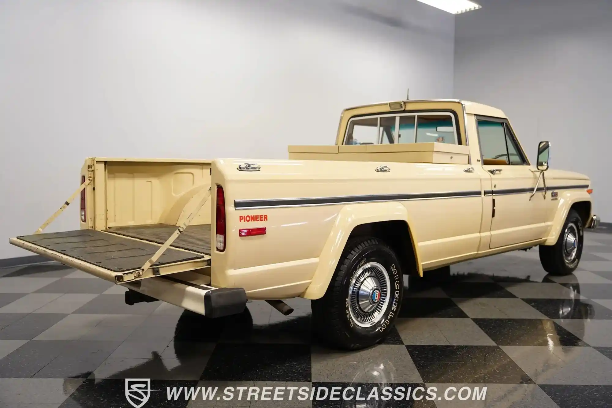 1985 Jeep J10 Pioneer 4×4