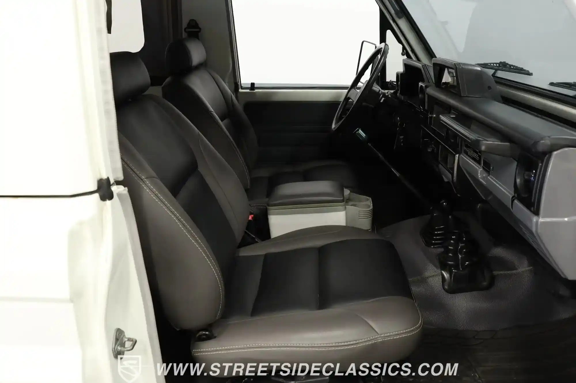 1987 Toyota Land Cruiser FJ73