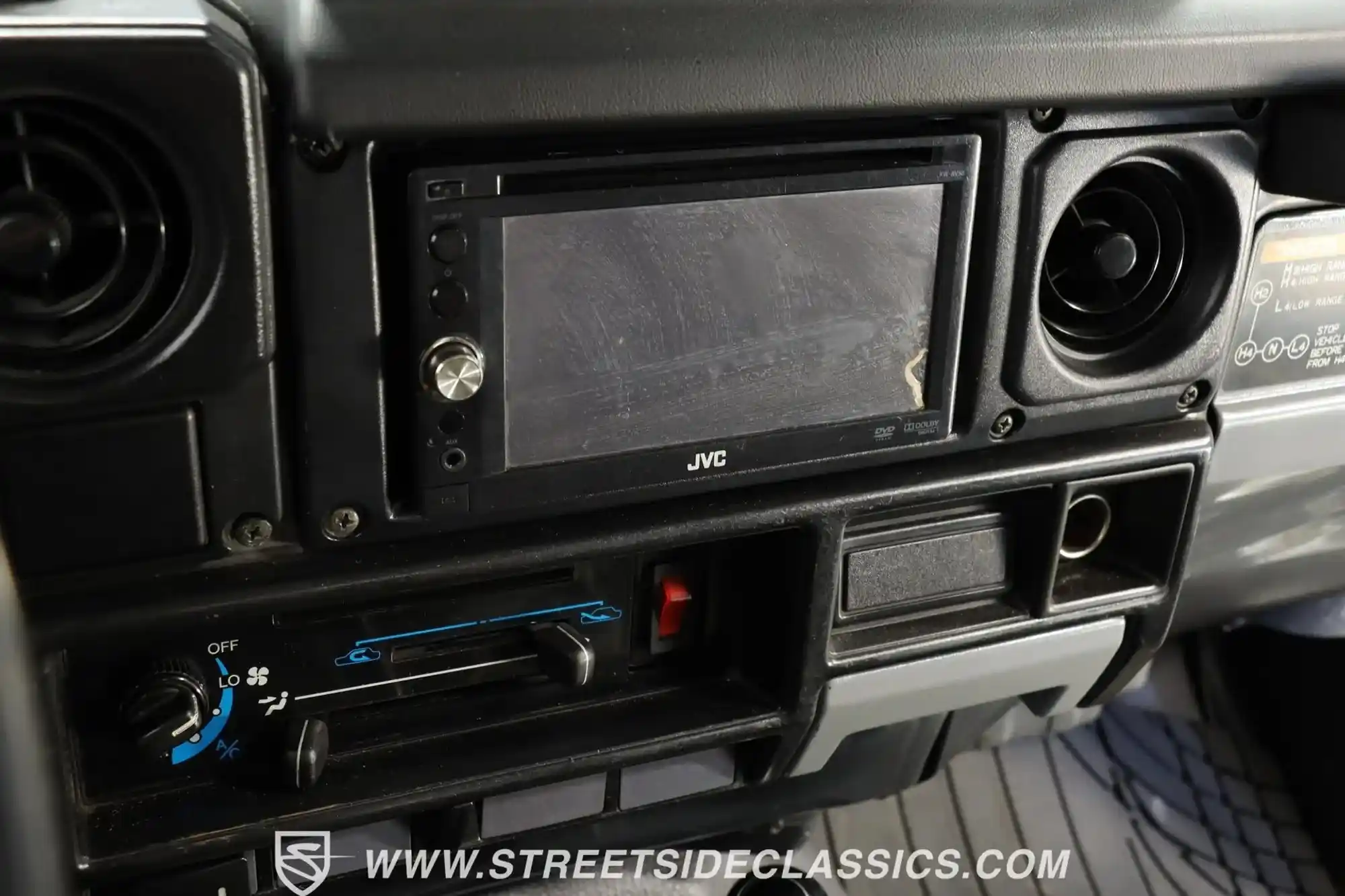 1987 Toyota Land Cruiser FJ73