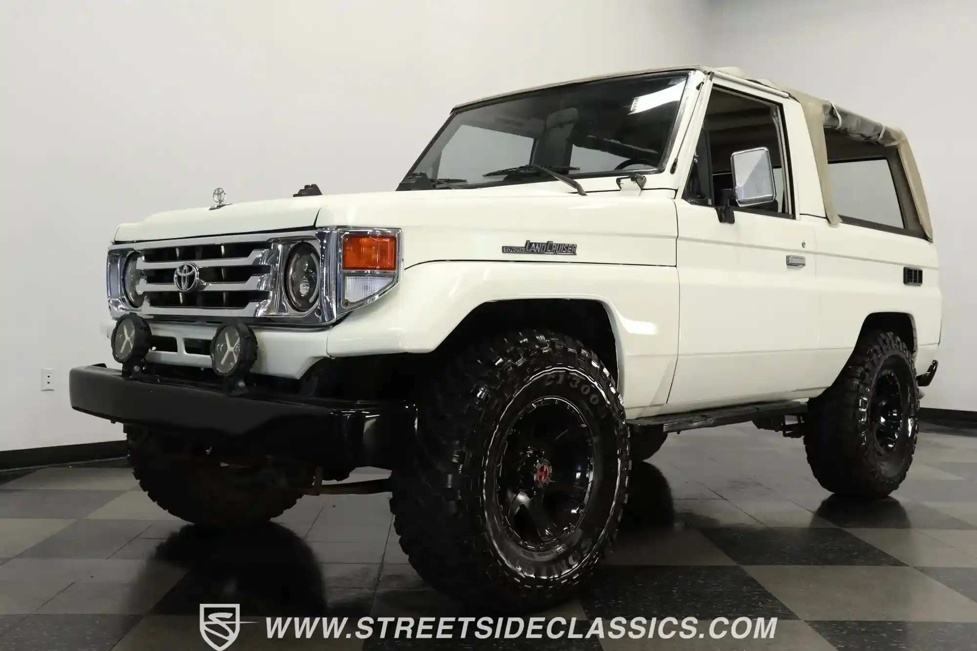 1987 Toyota Land Cruiser FJ73