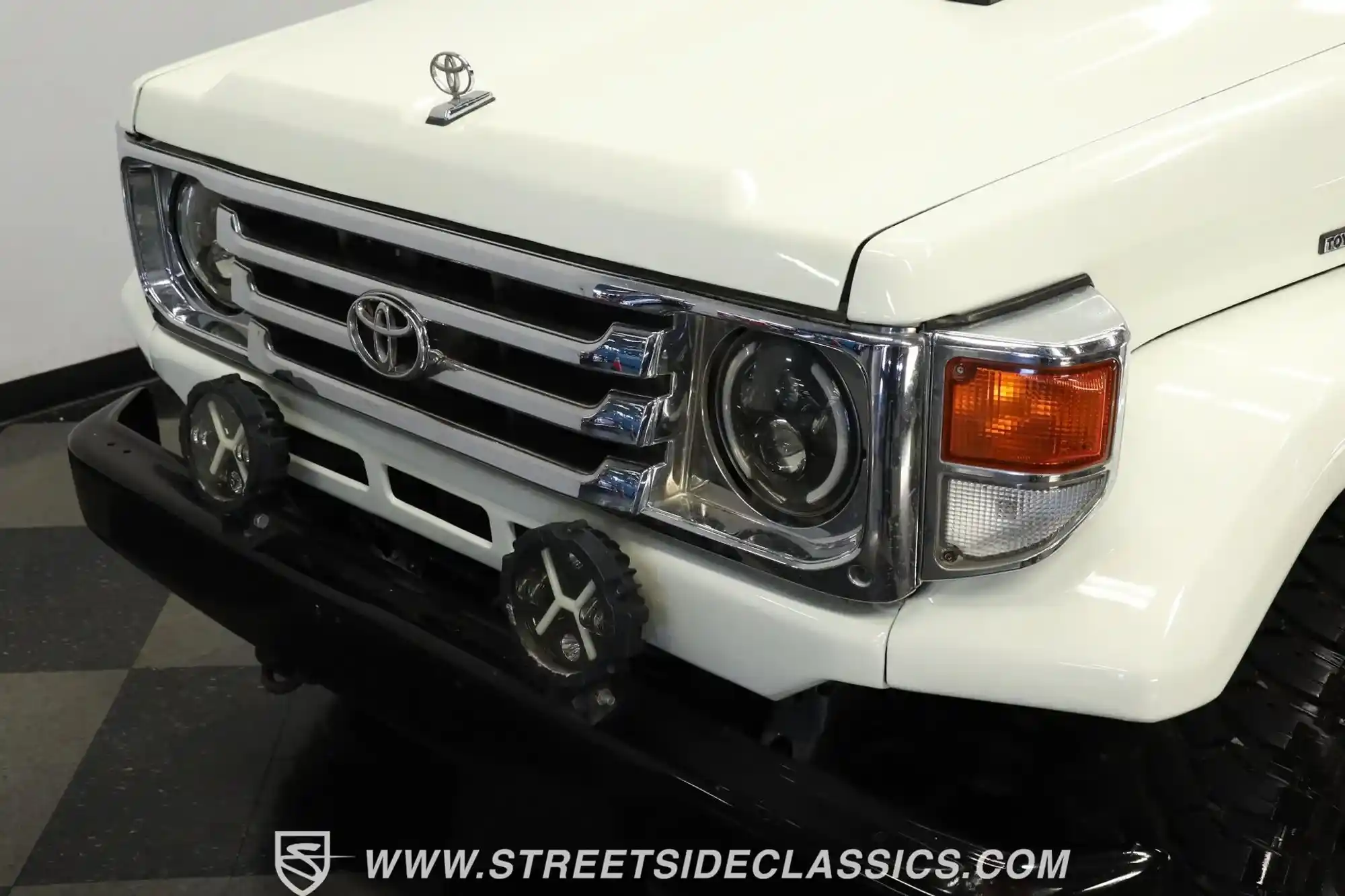 1987 Toyota Land Cruiser FJ73