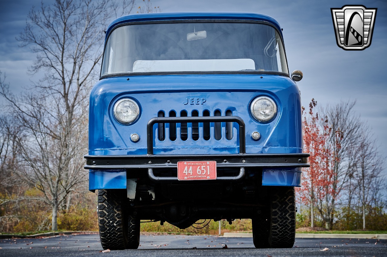 1961 Jeep FC-150 Dump Truck