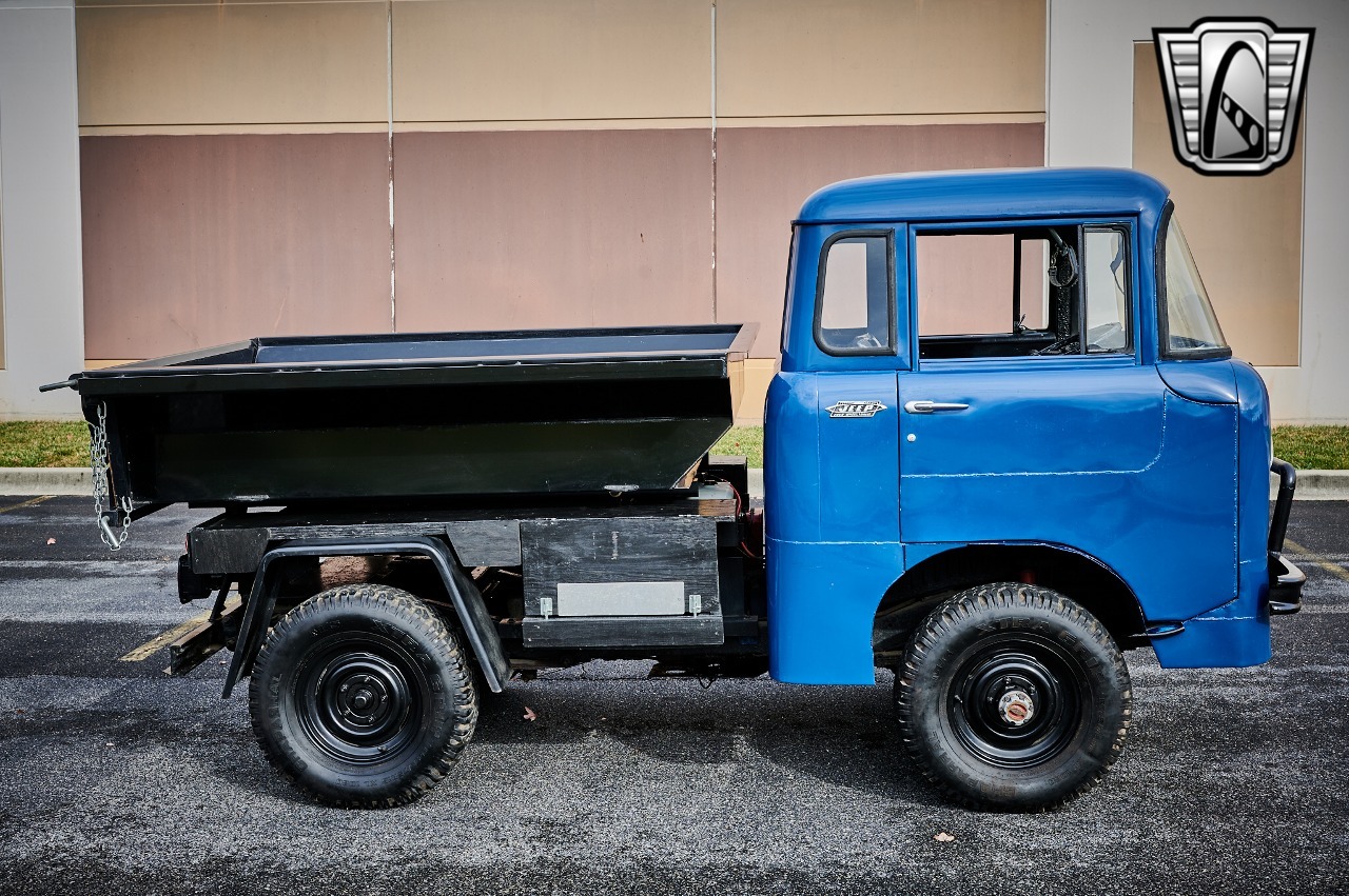 1961 Jeep FC-150 Dump Truck