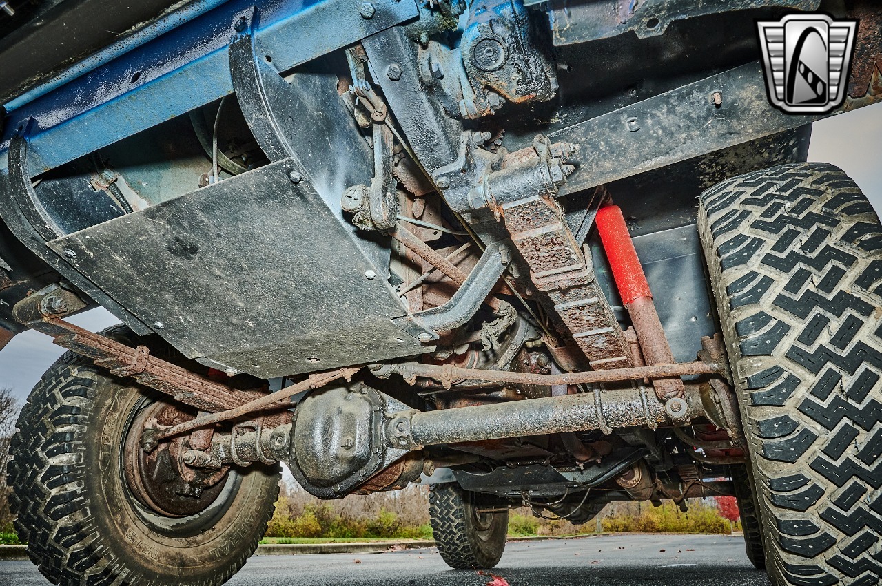 1961 Jeep FC-150 Dump Truck