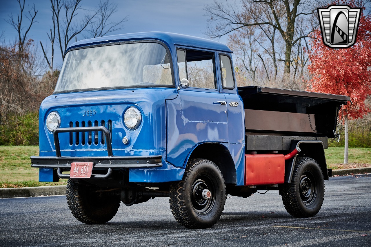 1961 Jeep FC-150 Dump Truck