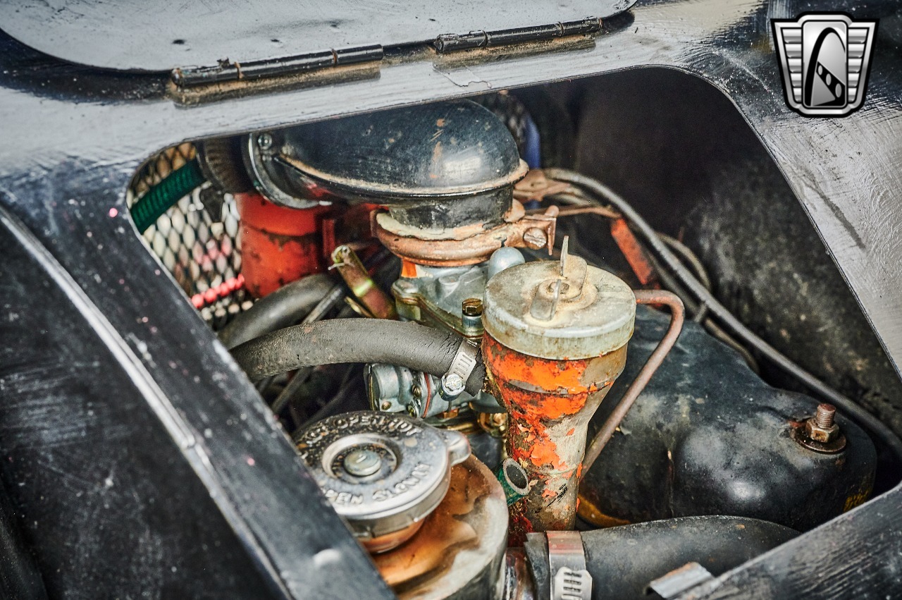 1961 Jeep FC-150 Dump Truck
