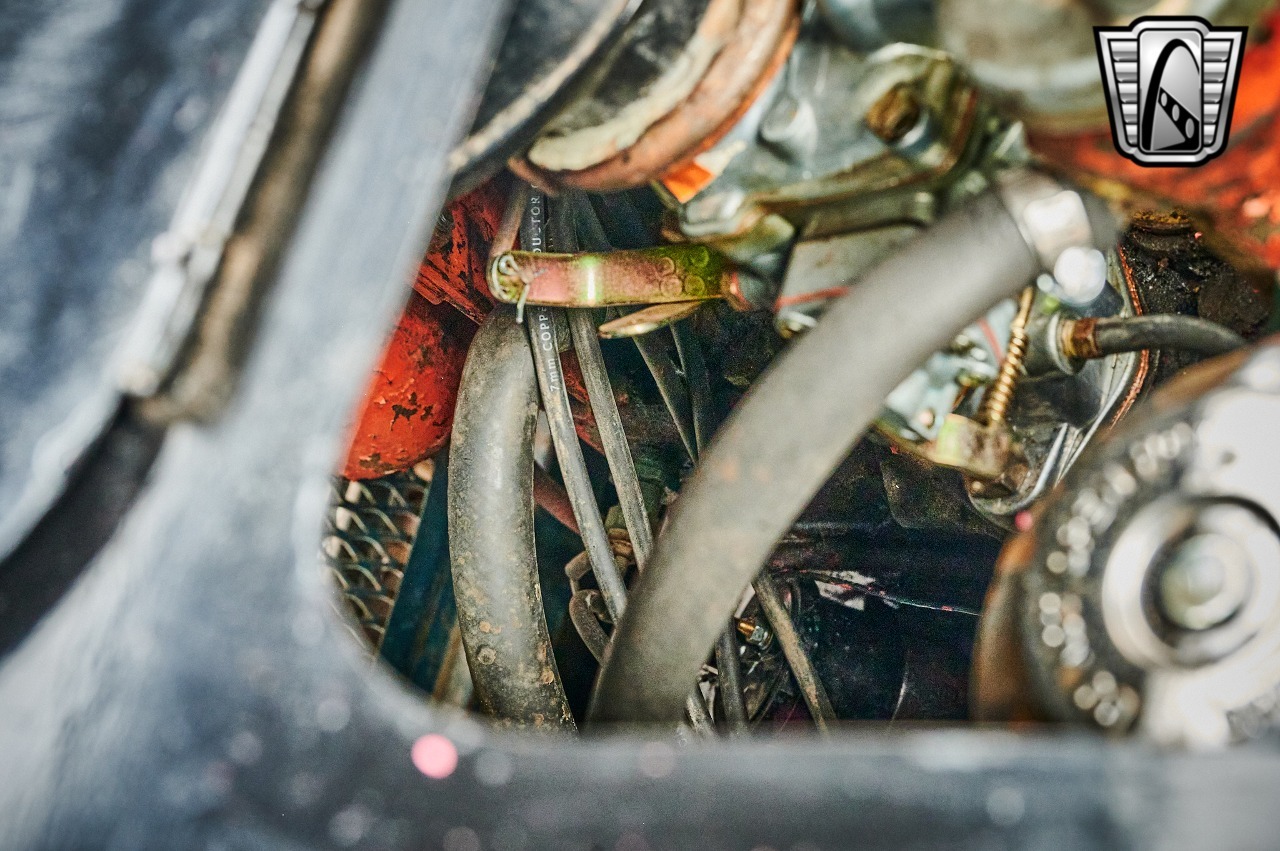 1961 Jeep FC-150 Dump Truck