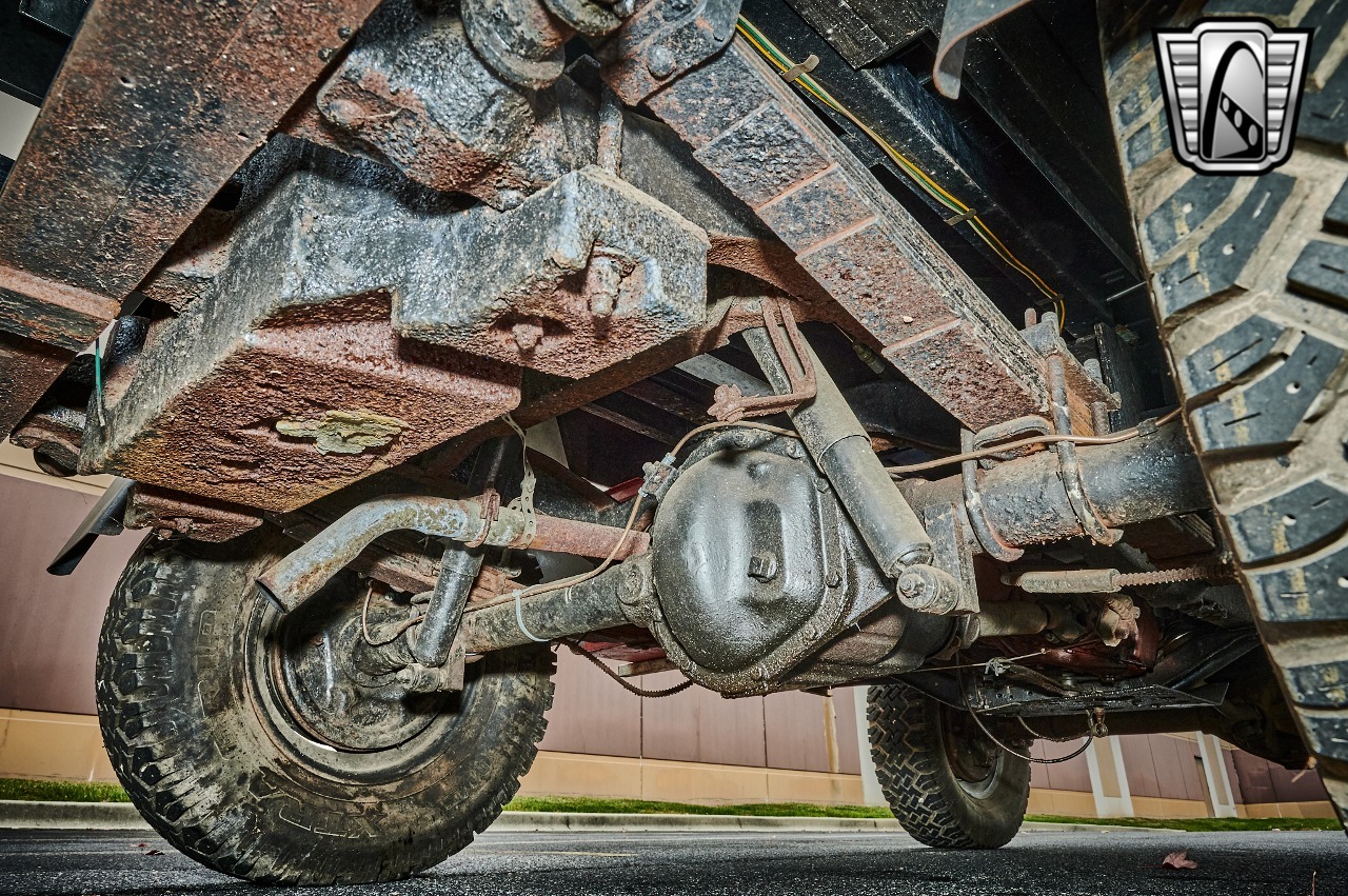 1961 Jeep FC-150 Dump Truck